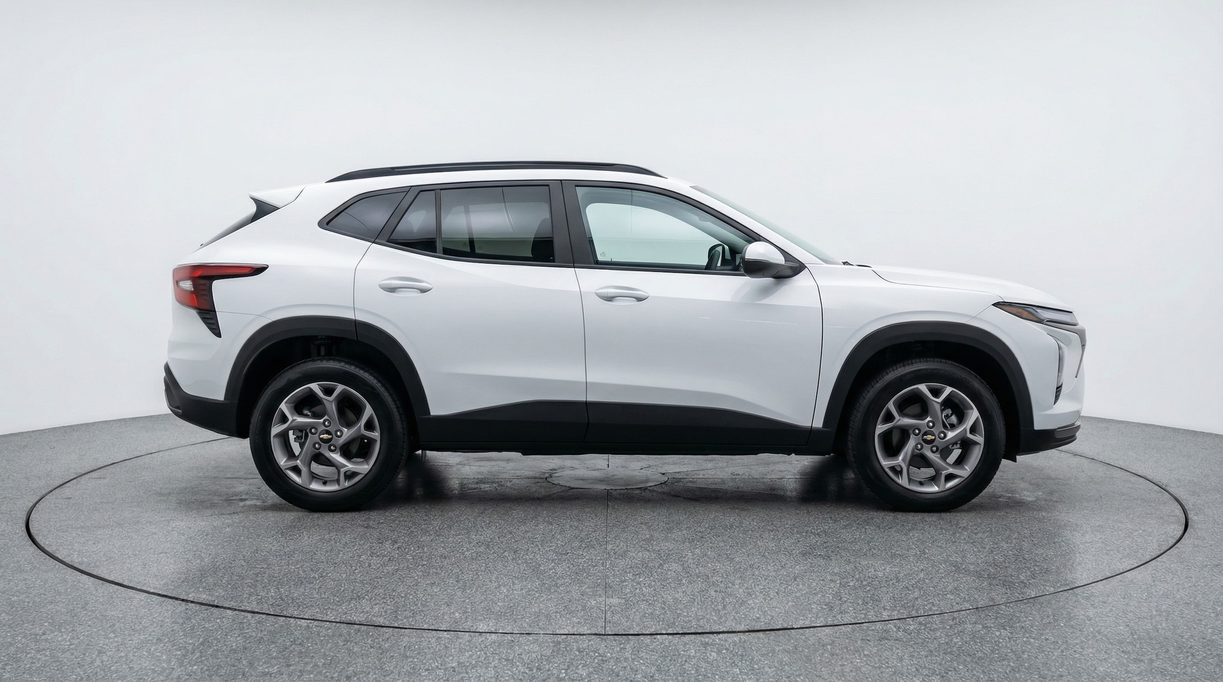 Thumbnail: 2025 Chevrolet Trax - 8