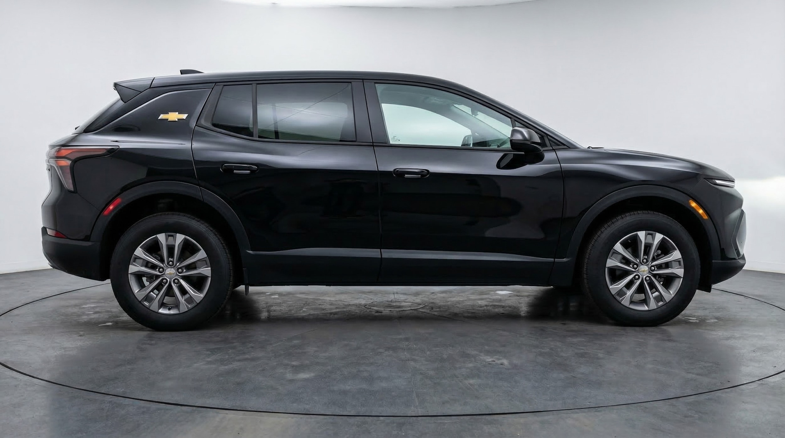 Thumbnail: 2025 Chevrolet Equinox - 8