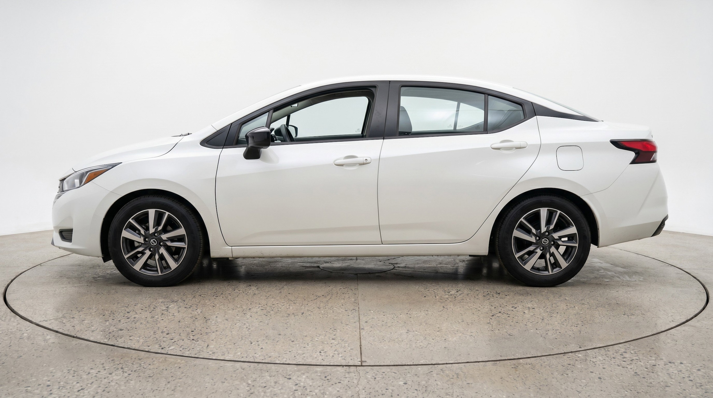 Thumbnail: 2025 Nissan Versa - 5