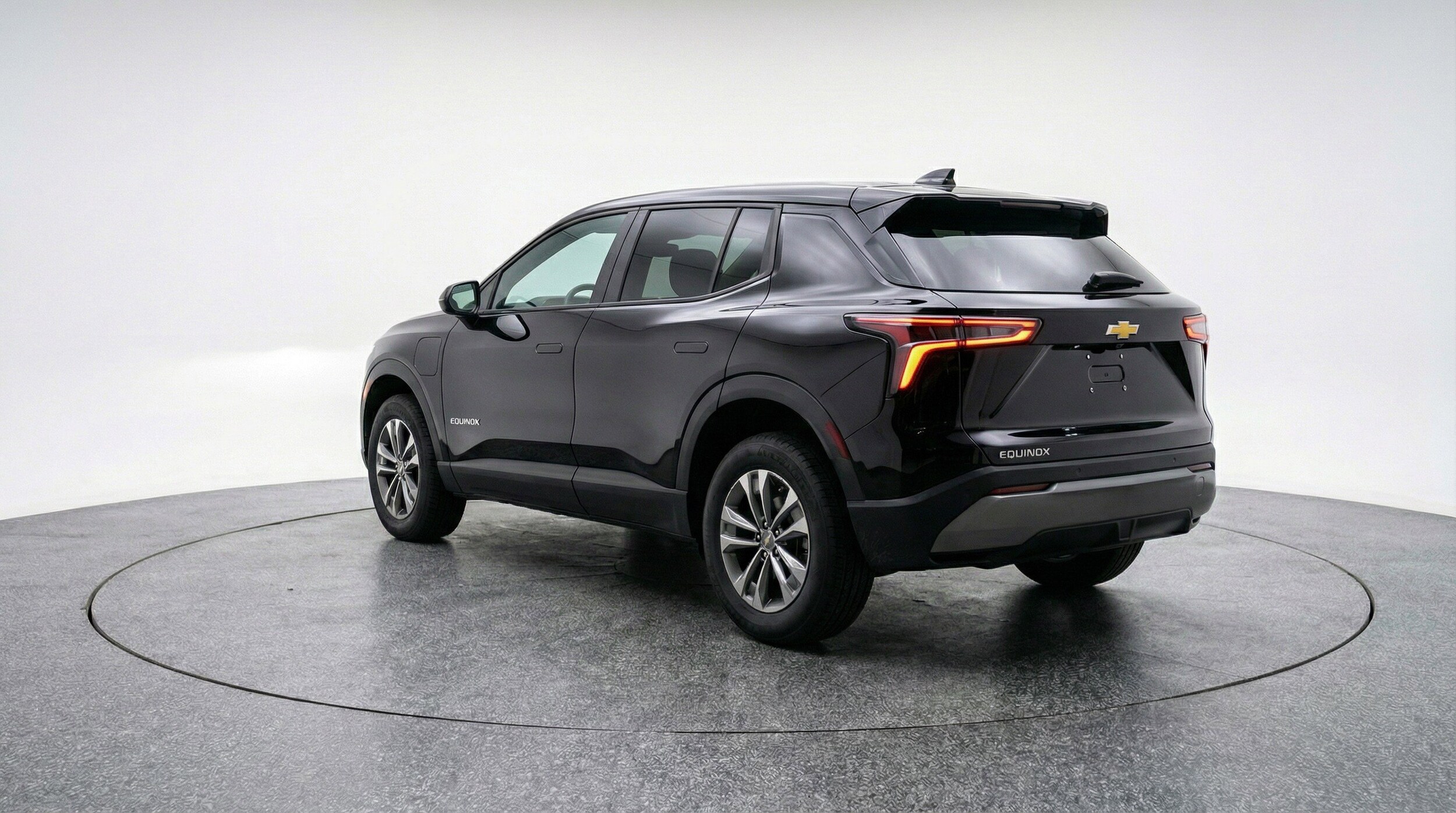 Thumbnail: 2025 Chevrolet Equinox - 6