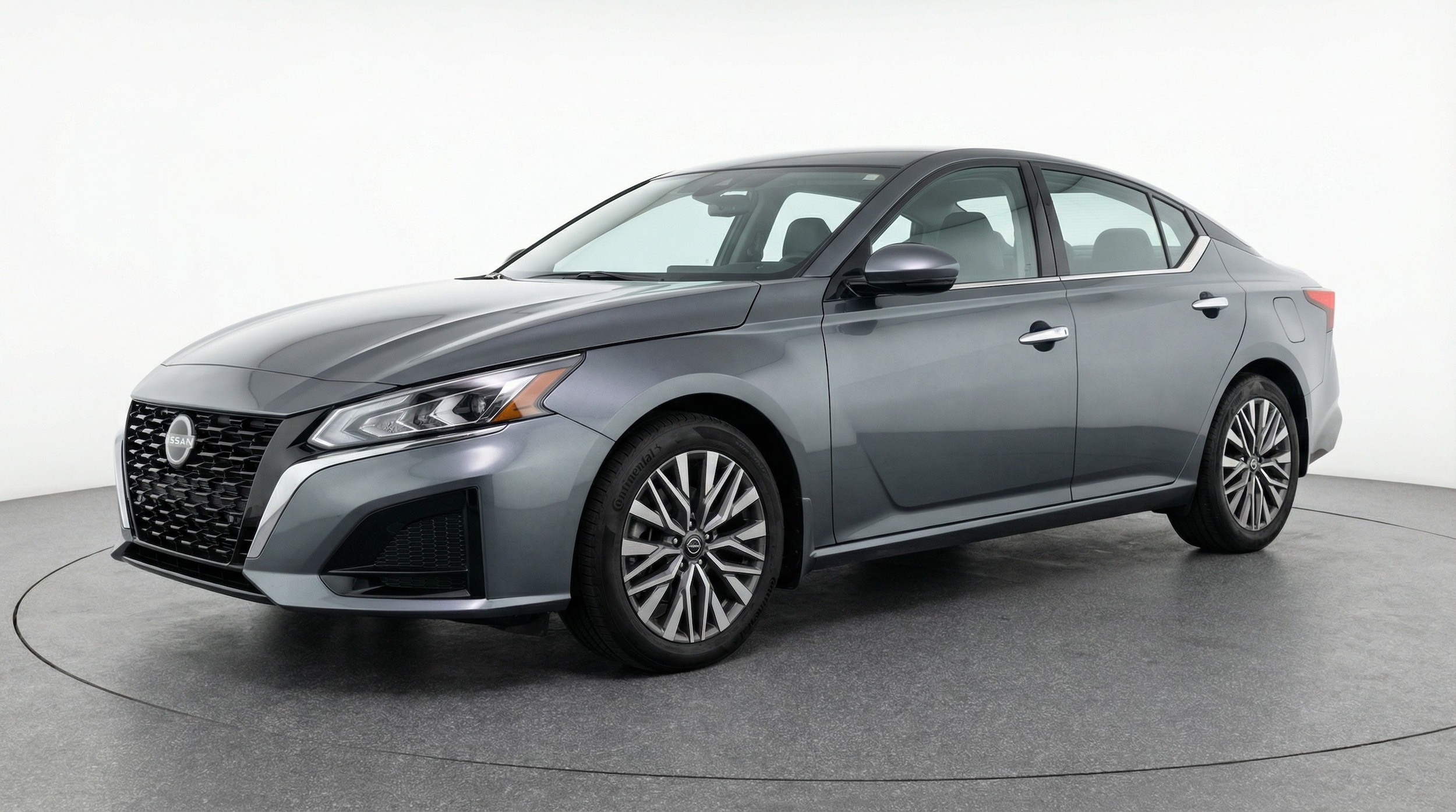 Thumbnail: 2025 Nissan Altima - 3