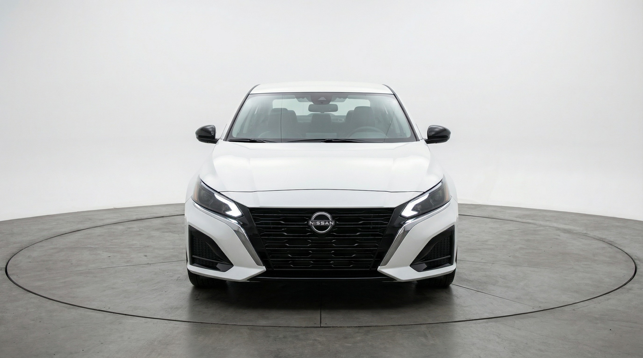 Thumbnail: 2025 Nissan Altima - 2