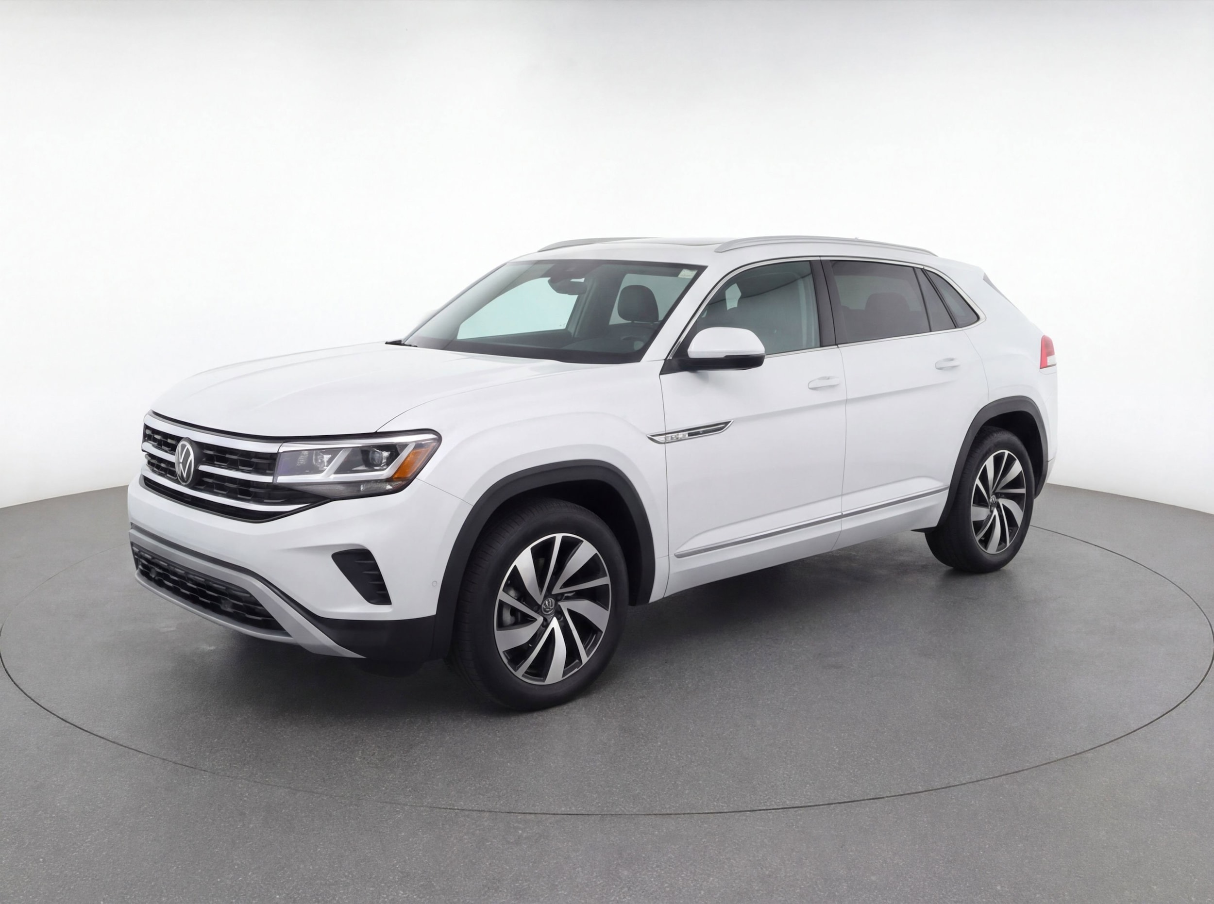 Thumbnail: 2024 Volkswagen Atlas - 3
