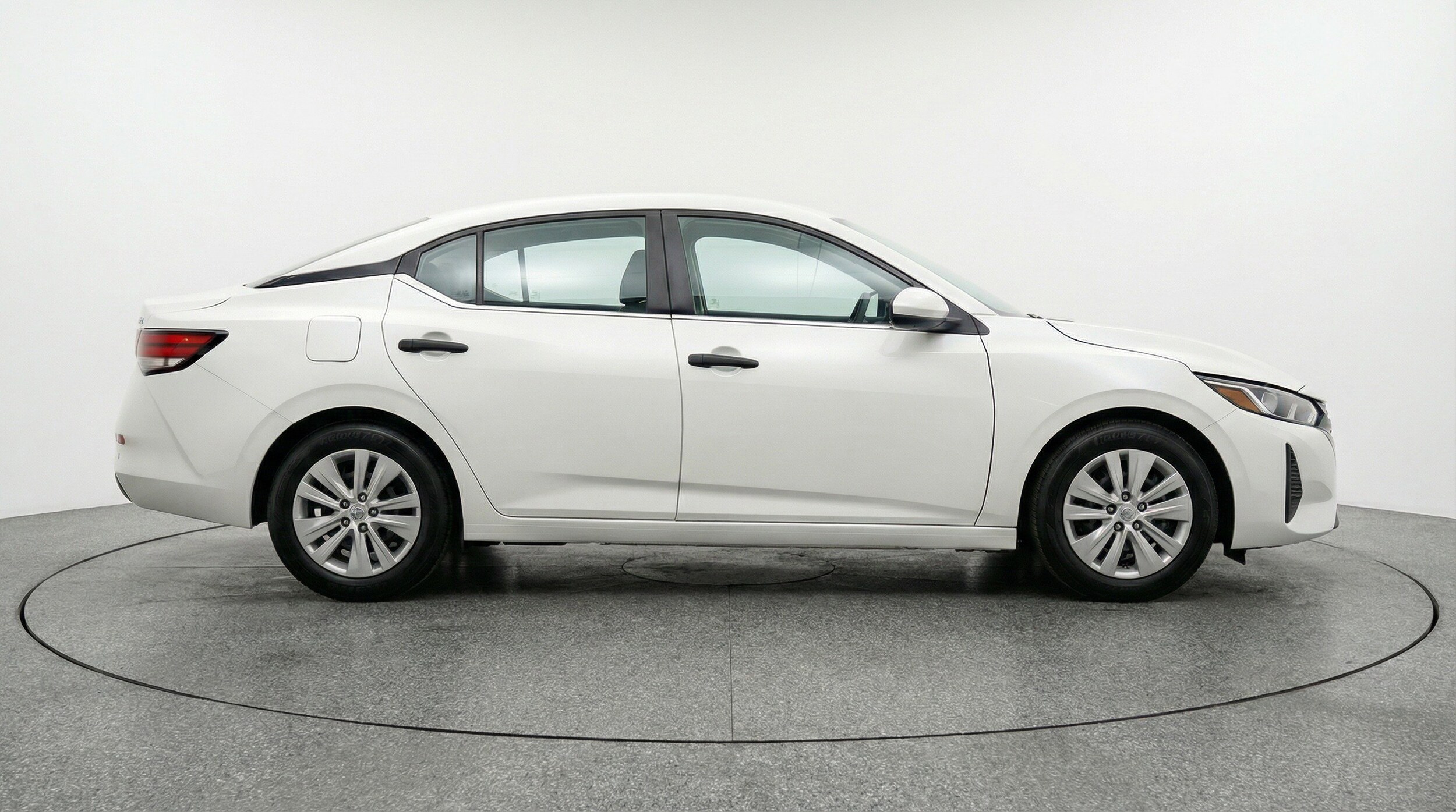 Thumbnail: 2025 Nissan Sentra - 11