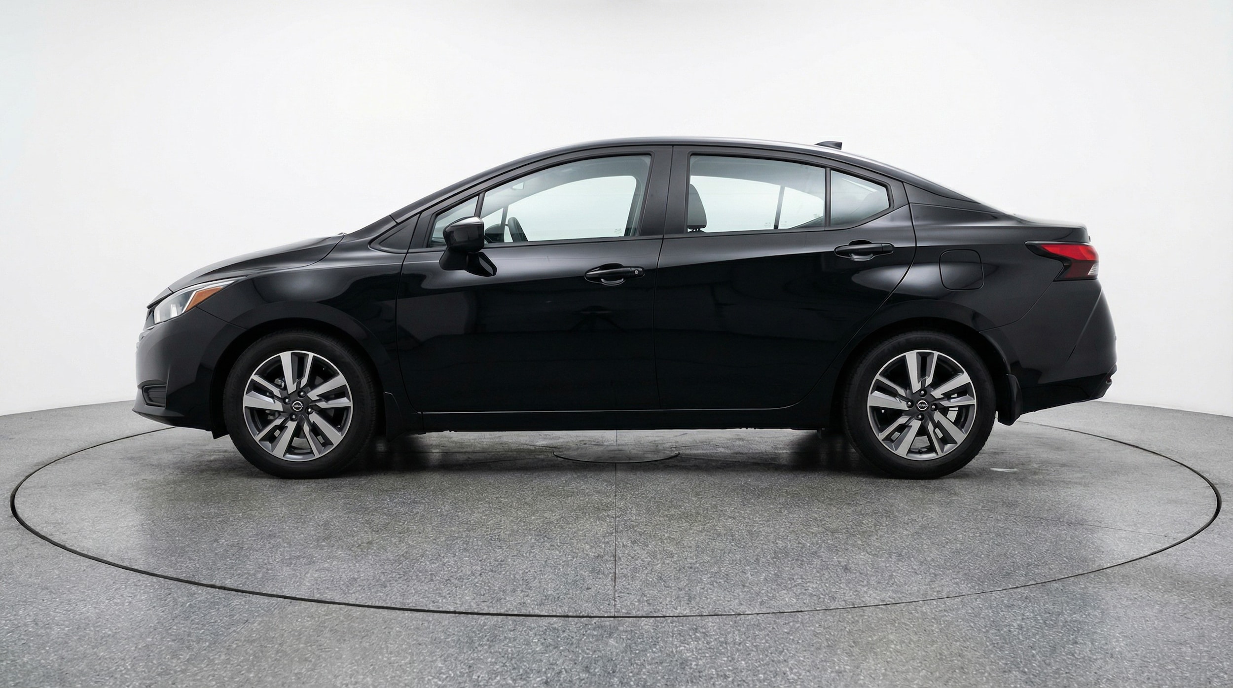 Thumbnail: 2025 Nissan Versa - 4