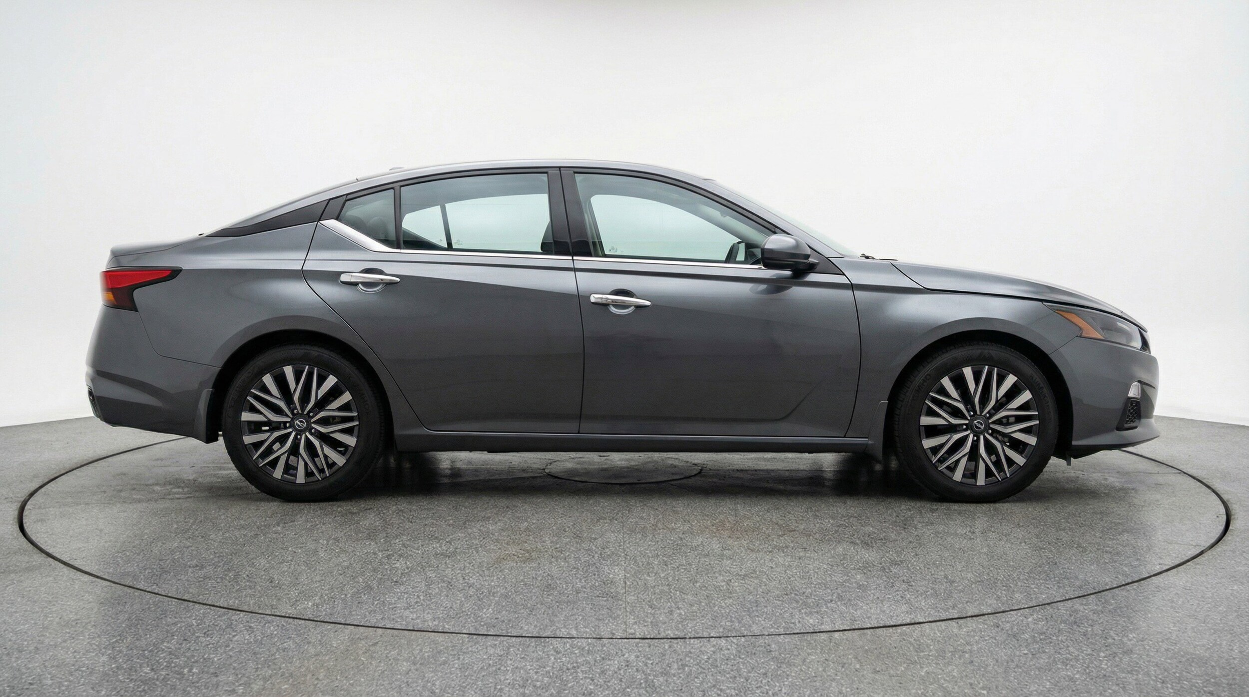 Thumbnail: 2025 Nissan Altima - 11