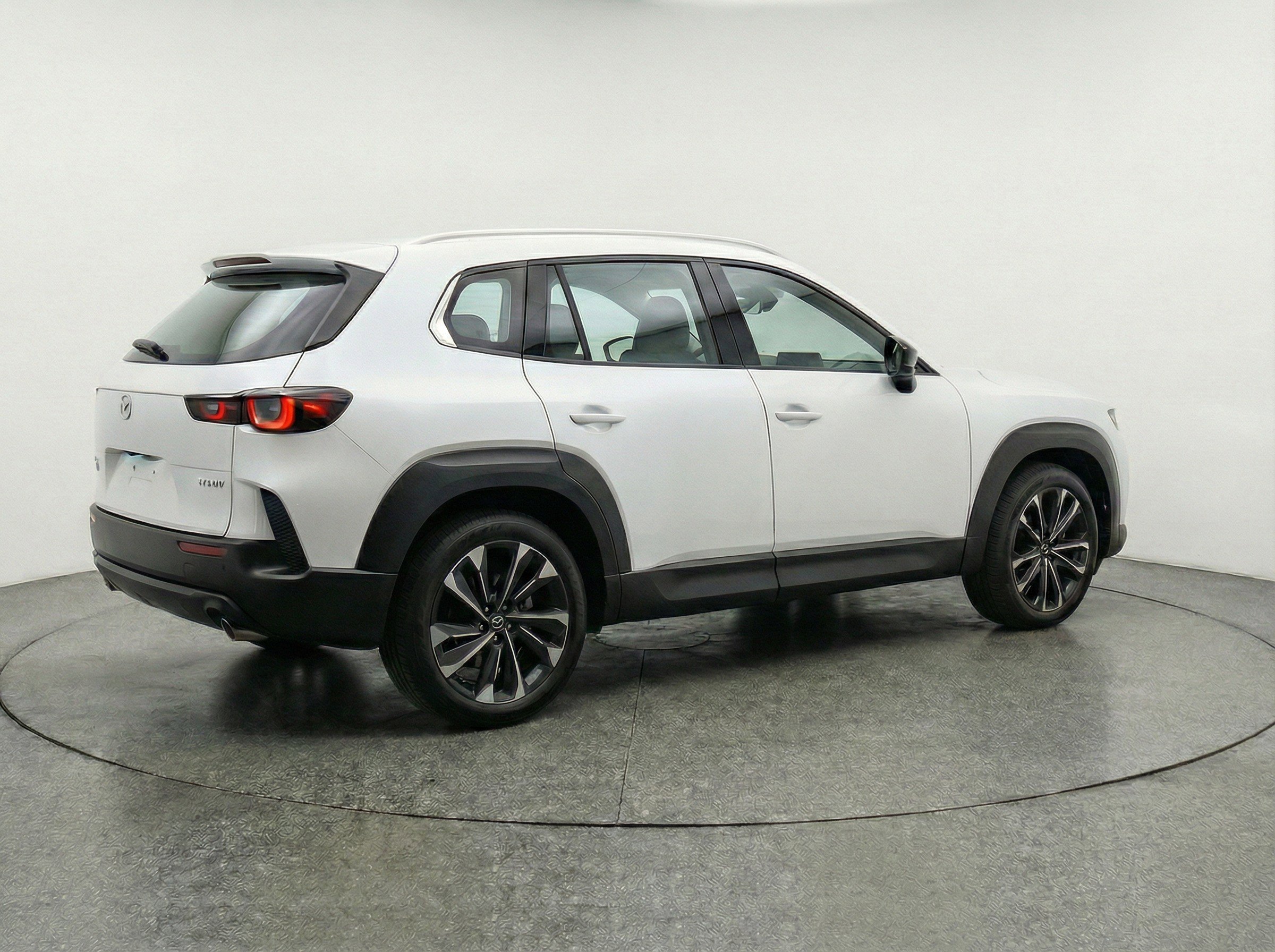 Thumbnail: 2025 Mazda CX-50 - 9