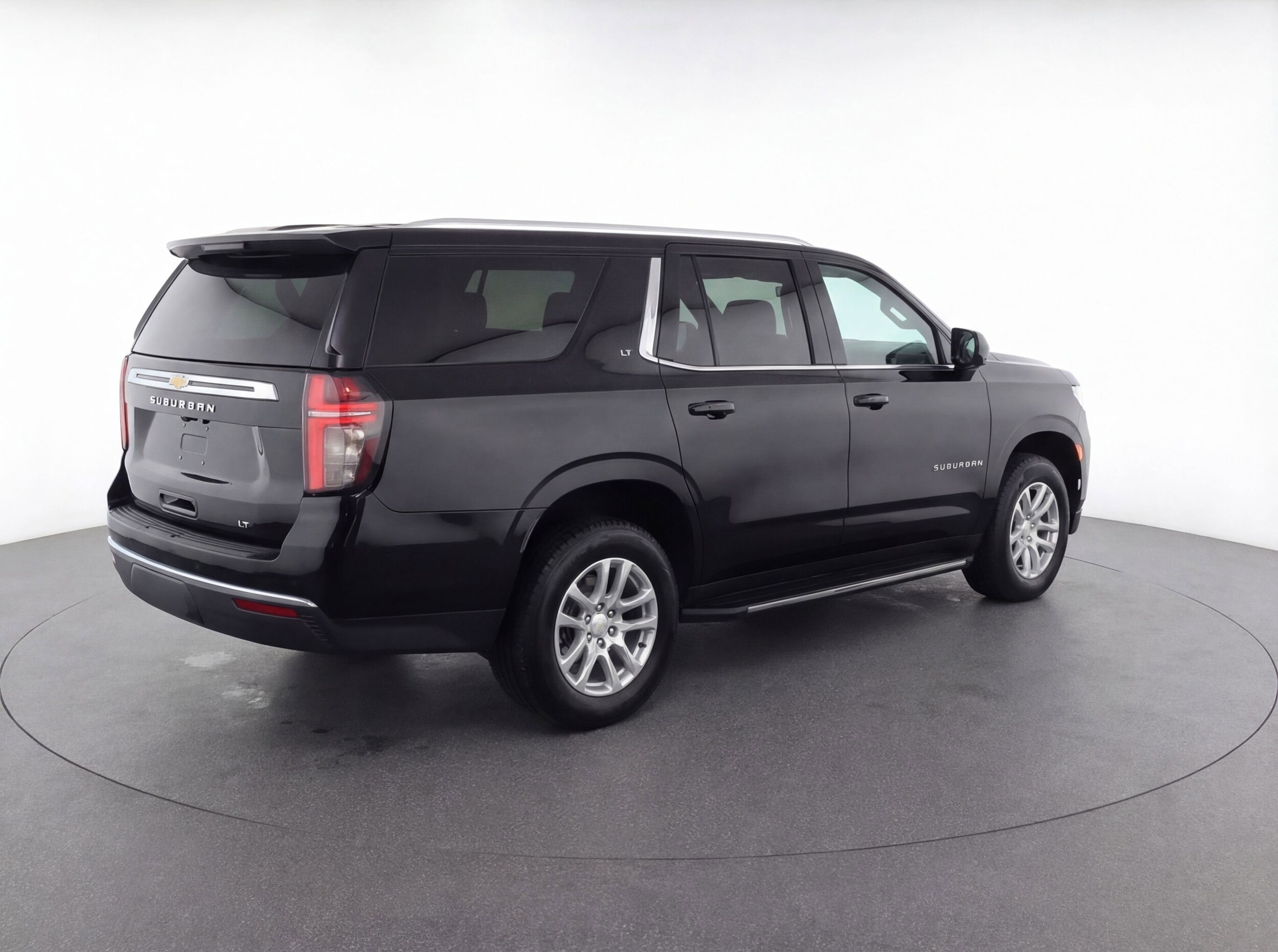 Thumbnail: 2024 Chevrolet Suburban - 9