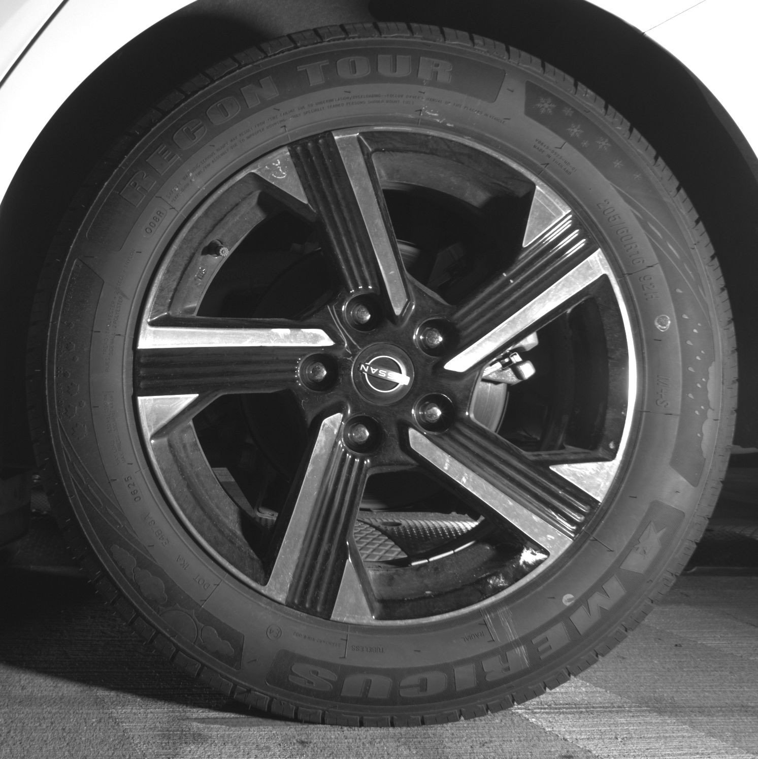 Thumbnail: 2025 Nissan Sentra - 14