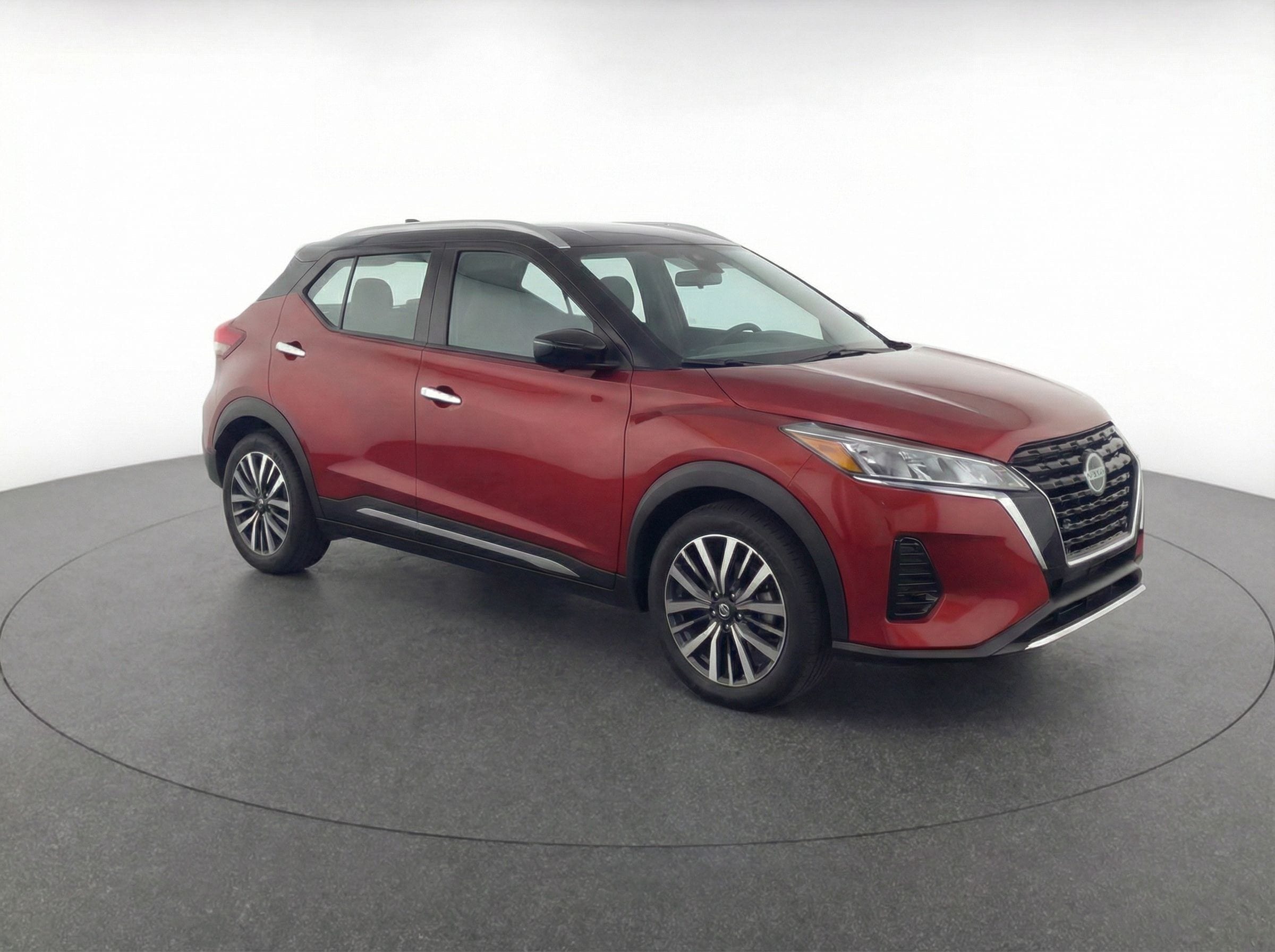 Thumbnail: 2024 Nissan Kicks - 1