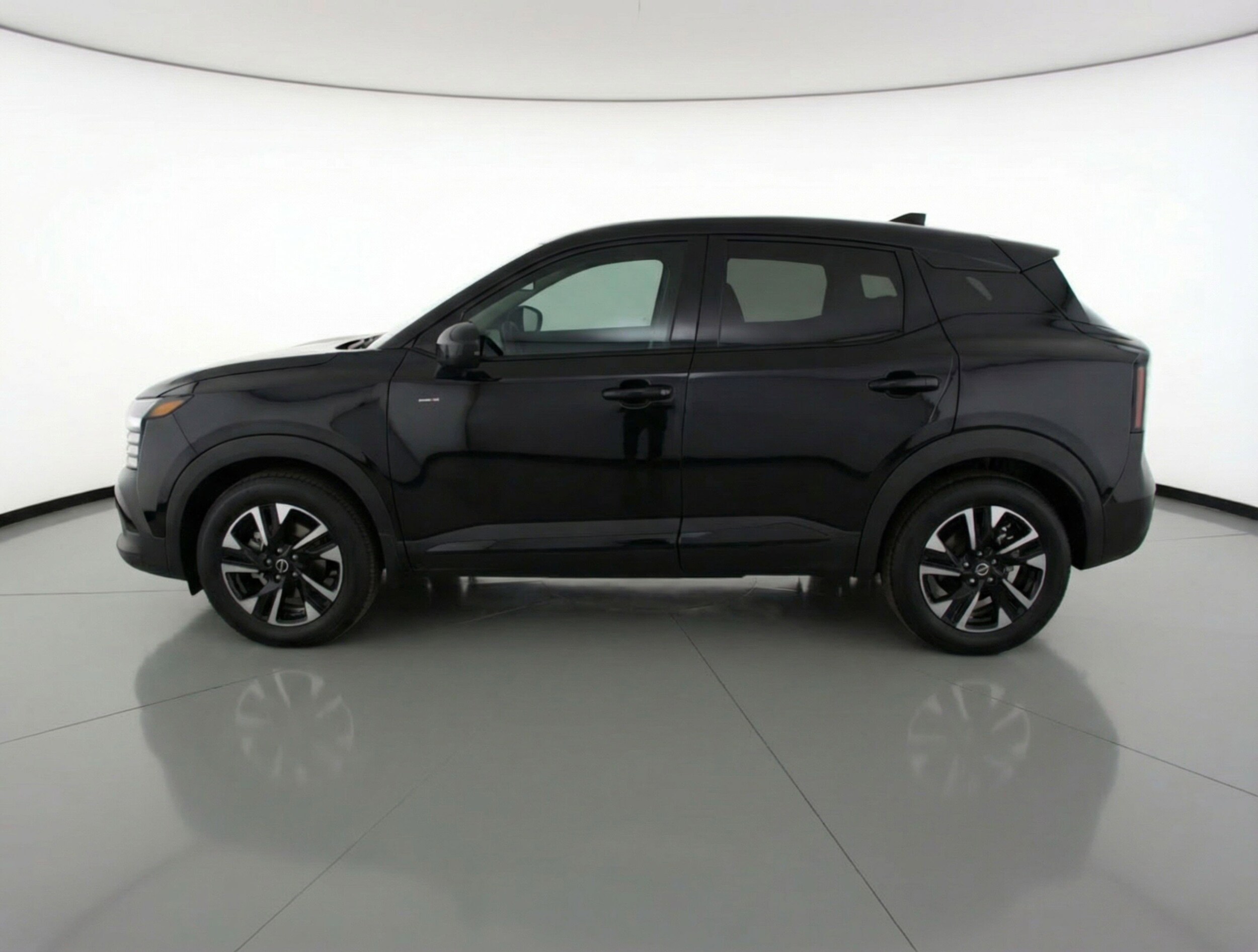 Thumbnail: 2025 Nissan Kicks - 5