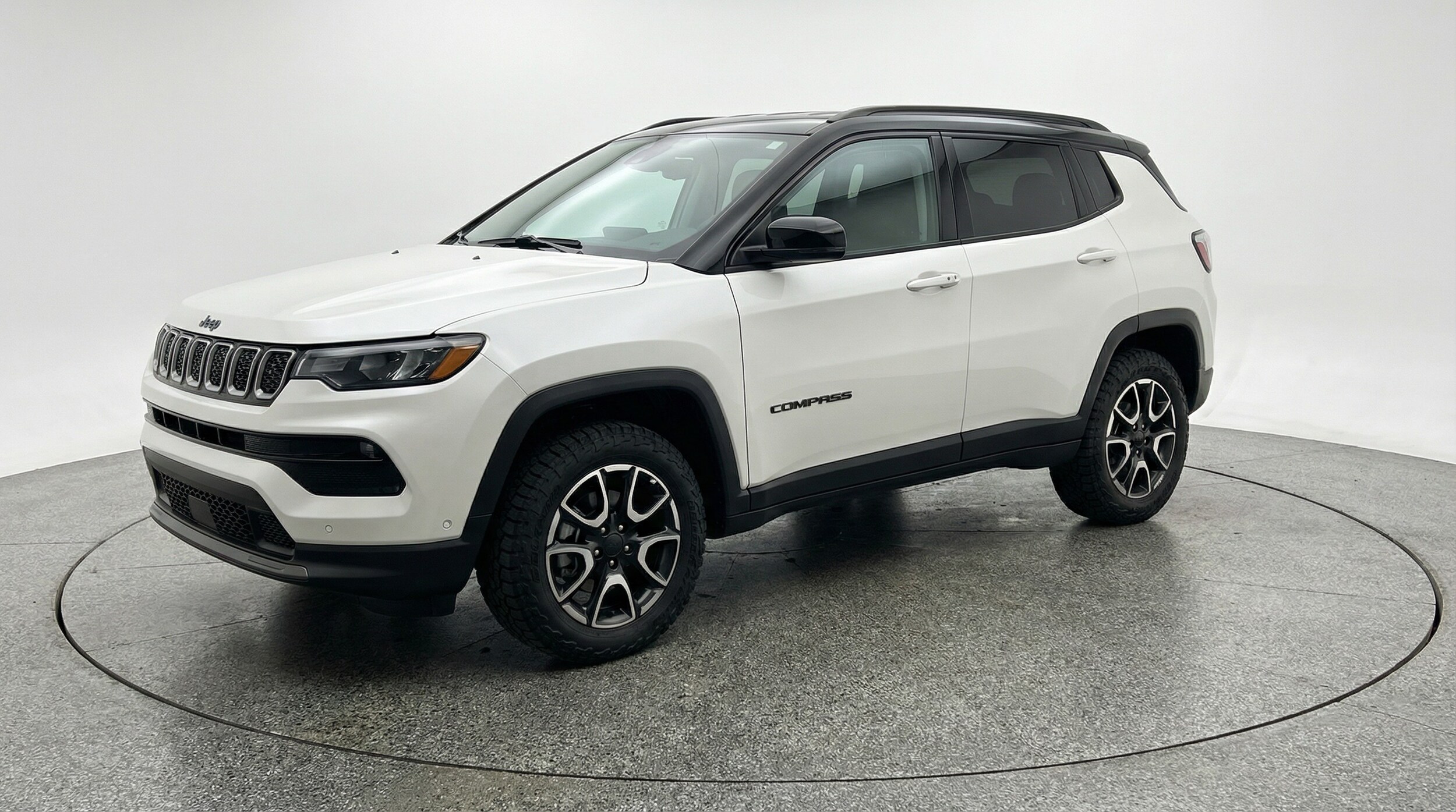 Thumbnail: 2025 Jeep Compass - 3