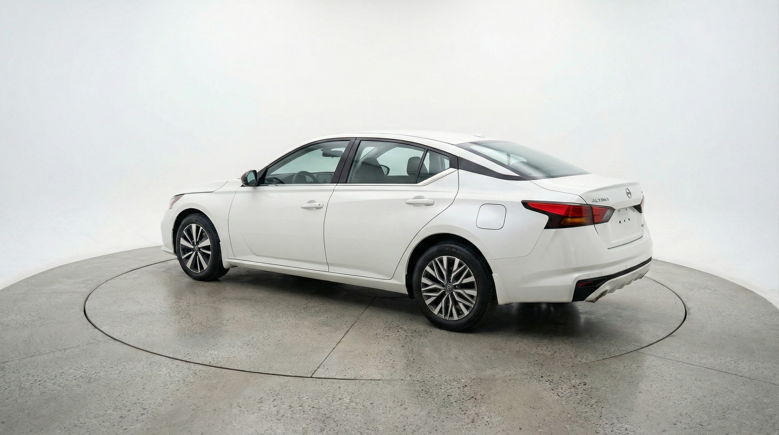 Thumbnail: 2025 Nissan Altima - 5