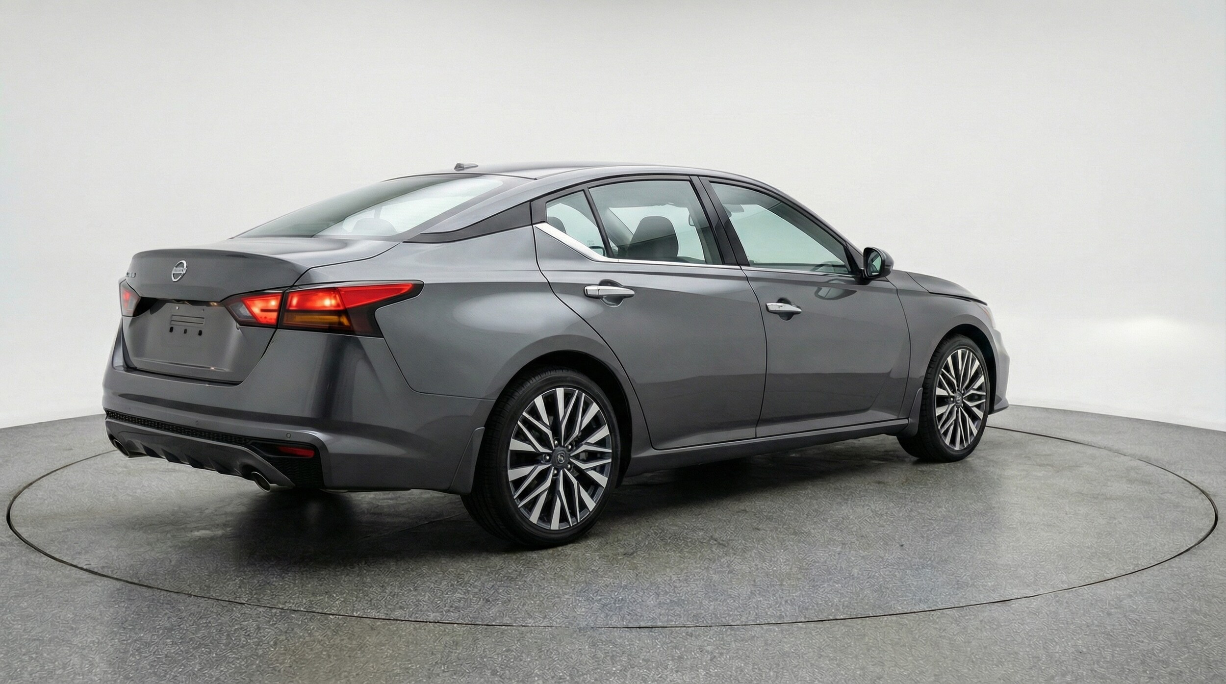 Thumbnail: 2025 Nissan Altima - 7