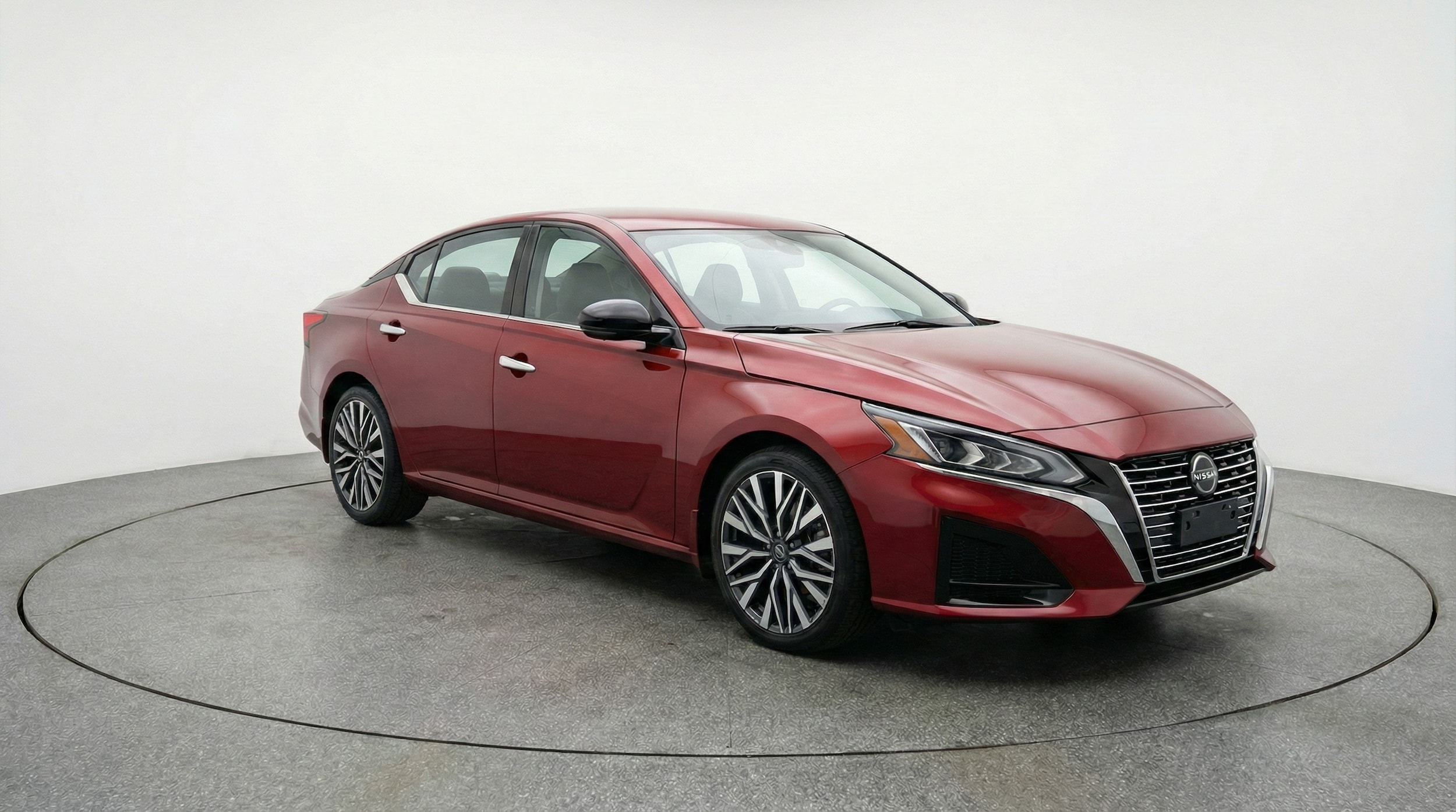 Thumbnail: 2025 Nissan Altima - 1