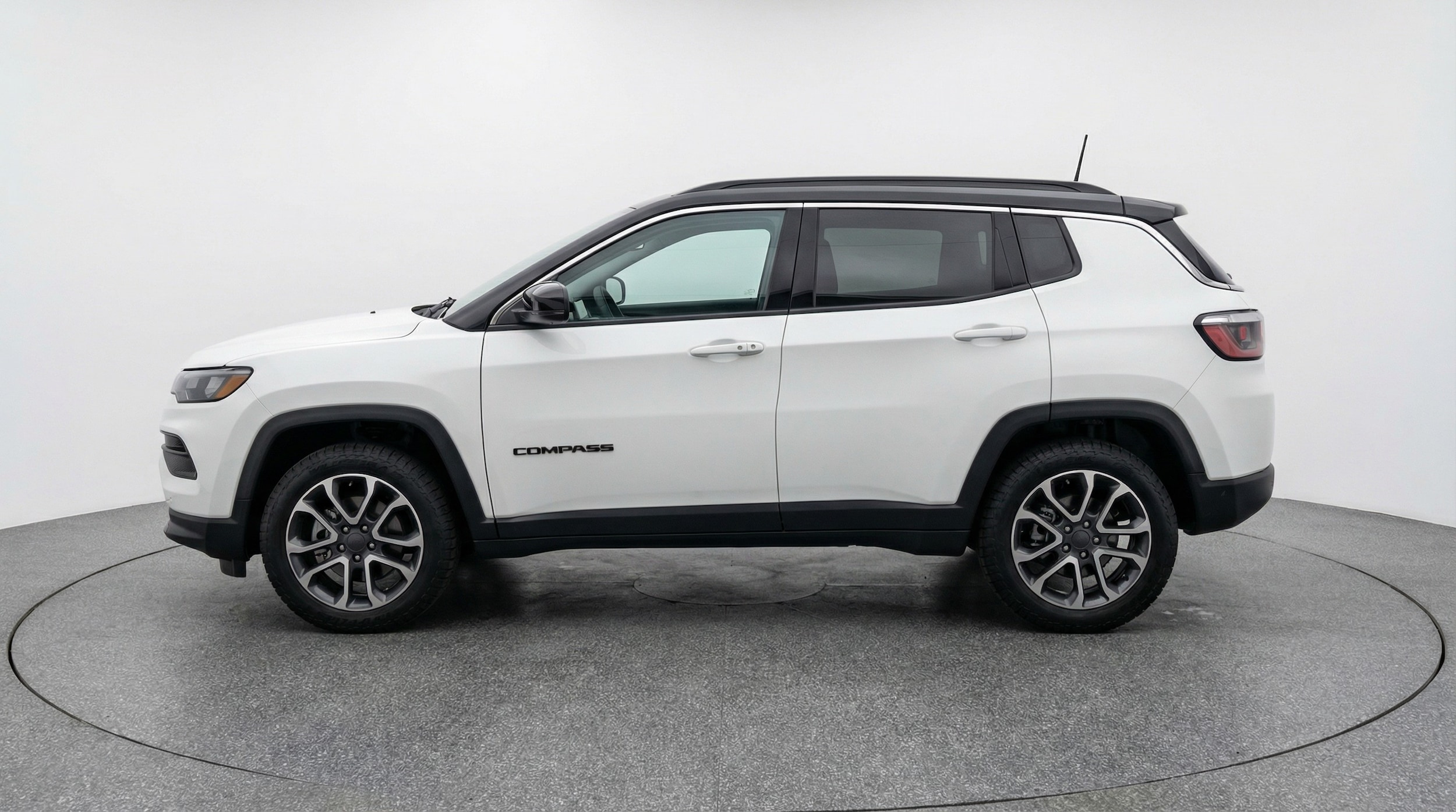 Thumbnail: 2025 Jeep Compass - 4