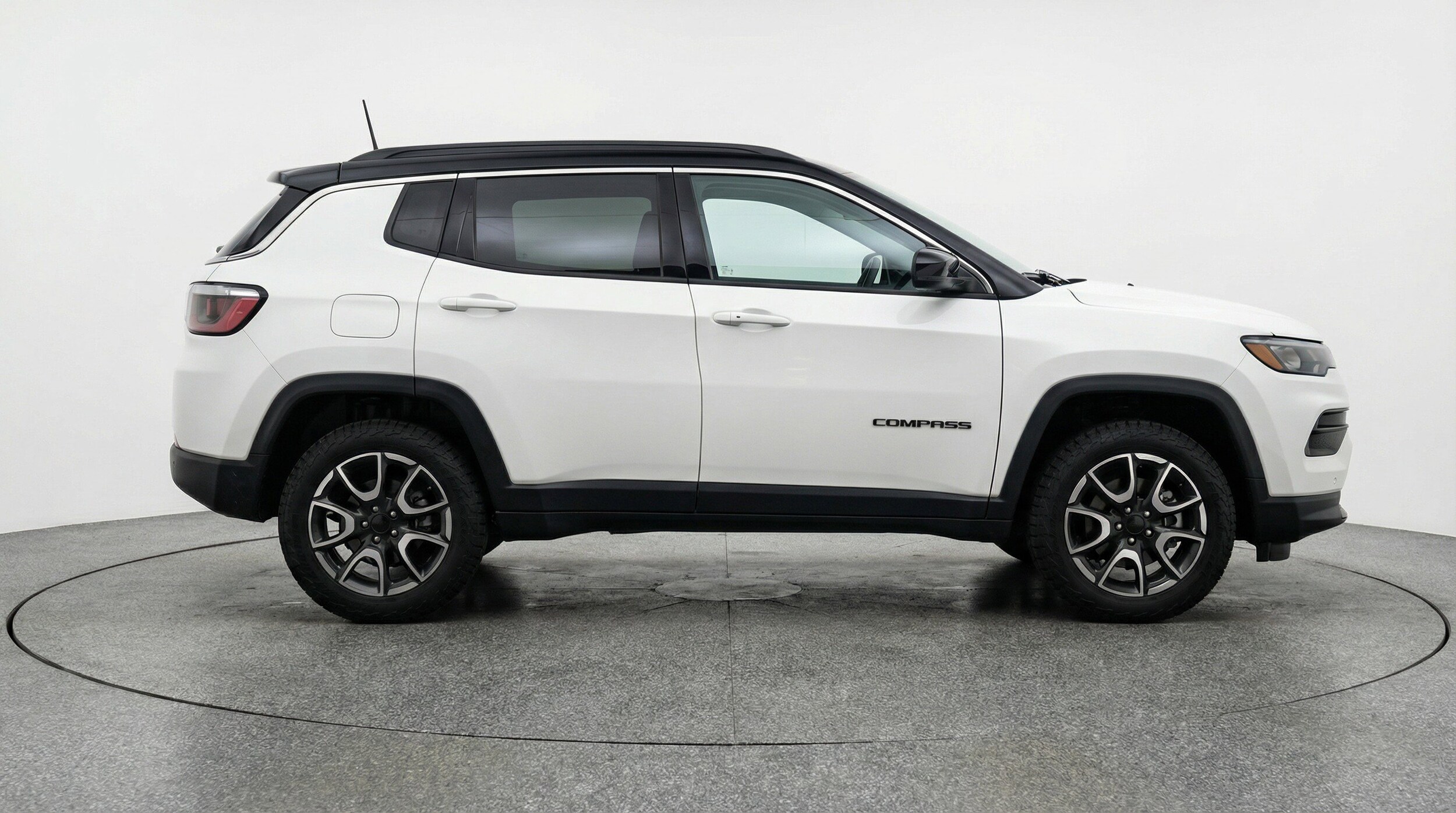 Thumbnail: 2025 Jeep Compass - 11