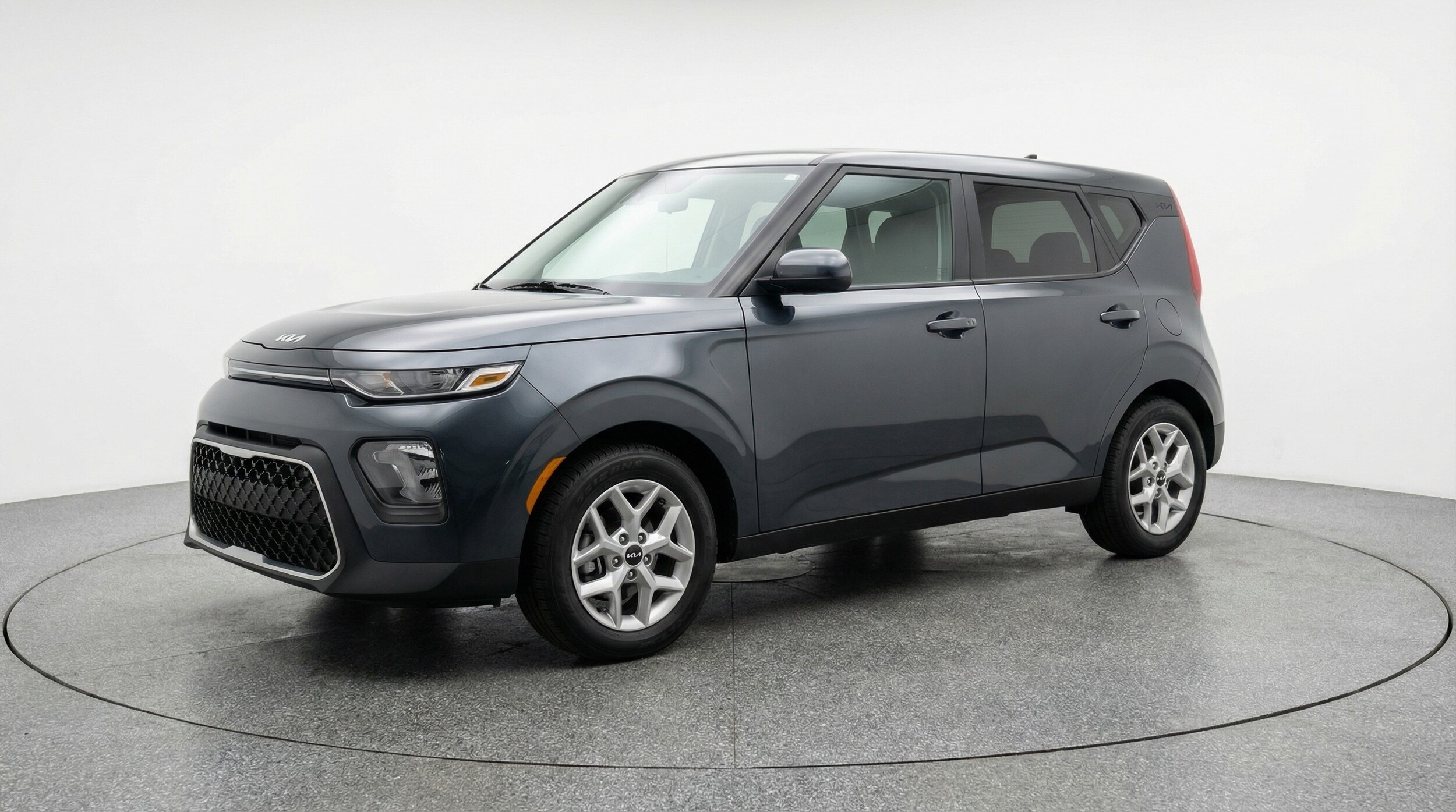 Thumbnail: 2025 Kia Soul - 3