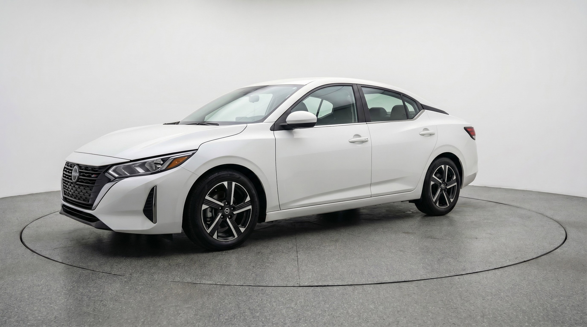 Thumbnail: 2025 Nissan Sentra - 3