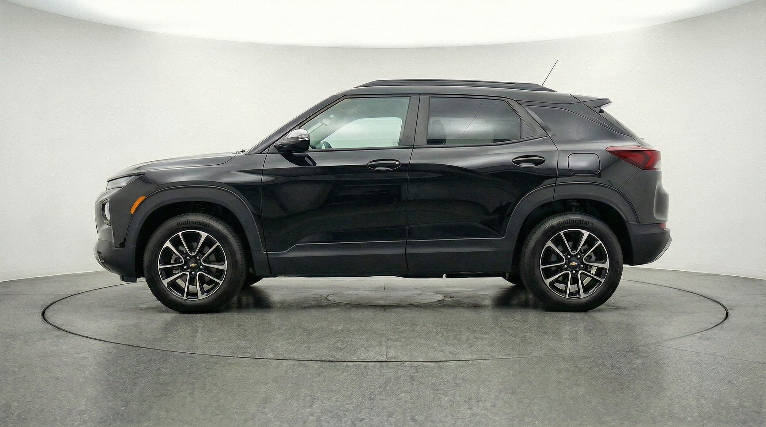 Thumbnail: 2025 Chevrolet TrailBlazer - 5