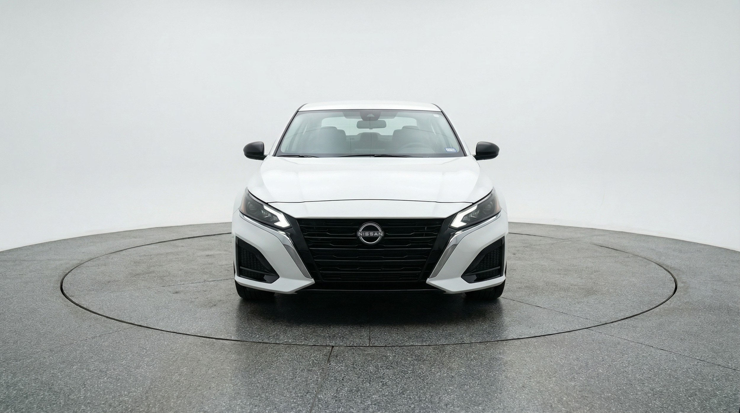 Thumbnail: 2025 Nissan Altima - 2