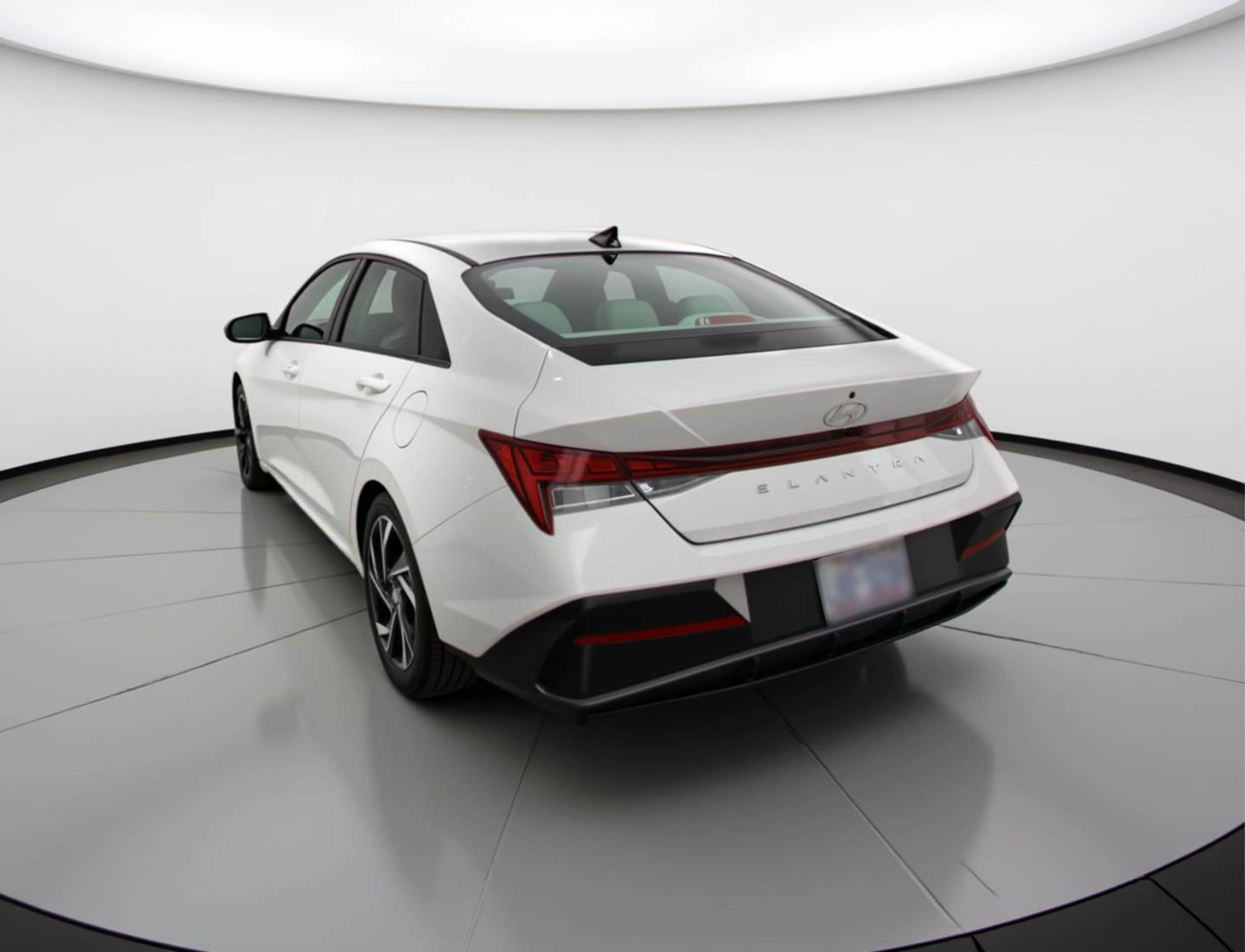 Thumbnail: 2025 Hyundai Elantra - 5