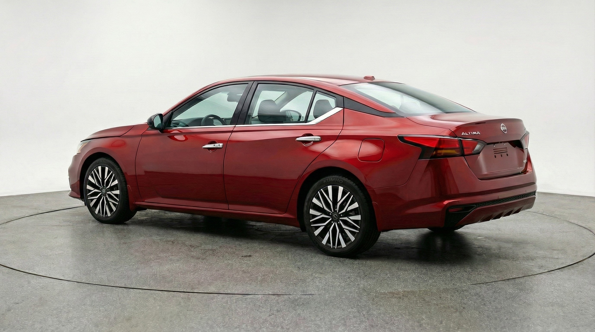 Thumbnail: 2025 Nissan Altima - 6