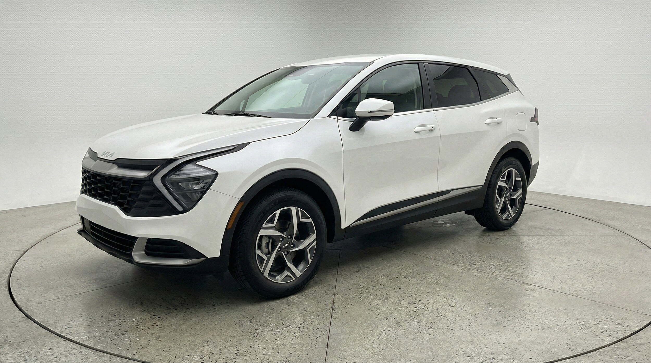 Thumbnail: 2025 Kia Sportage - 3