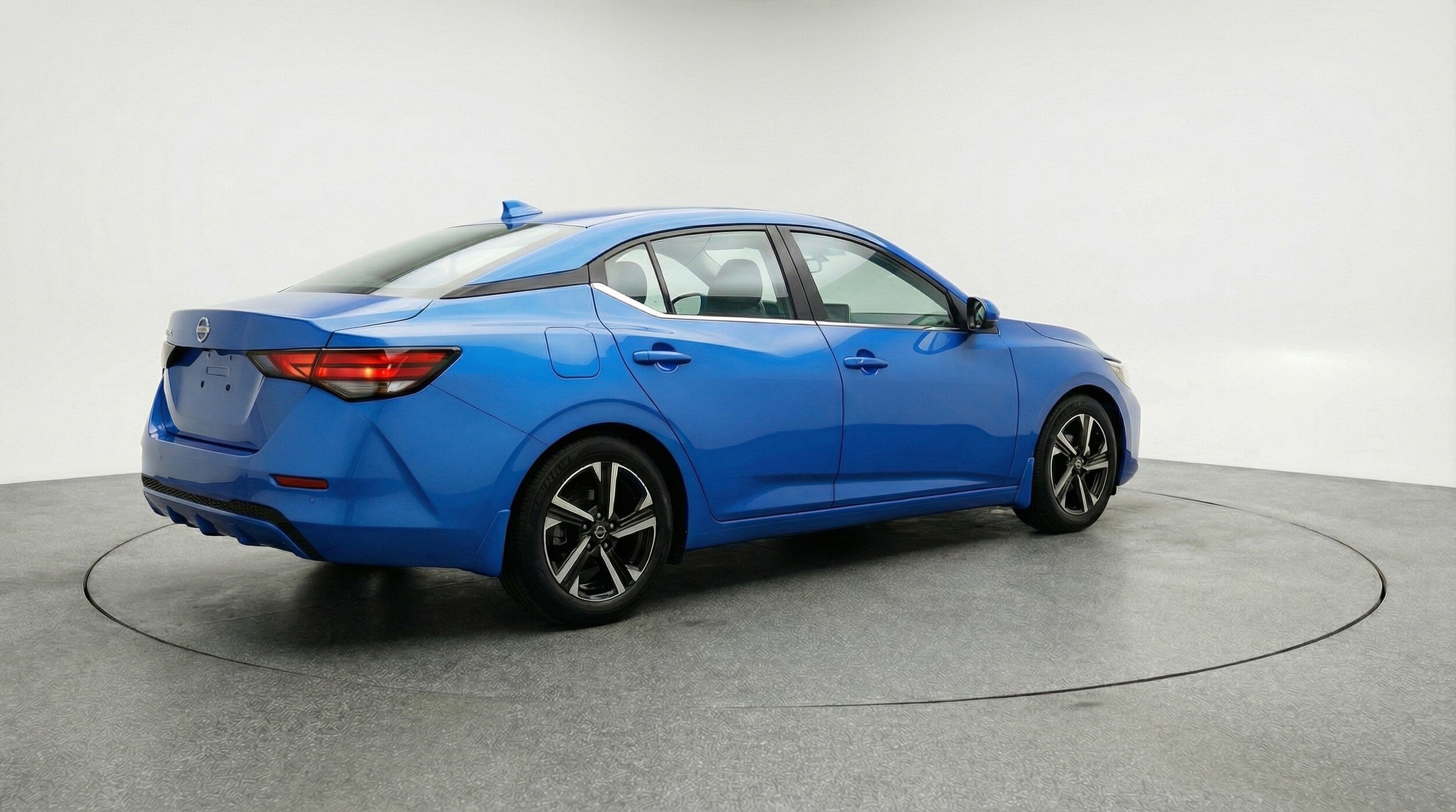 Thumbnail: 2025 Nissan Sentra - 9