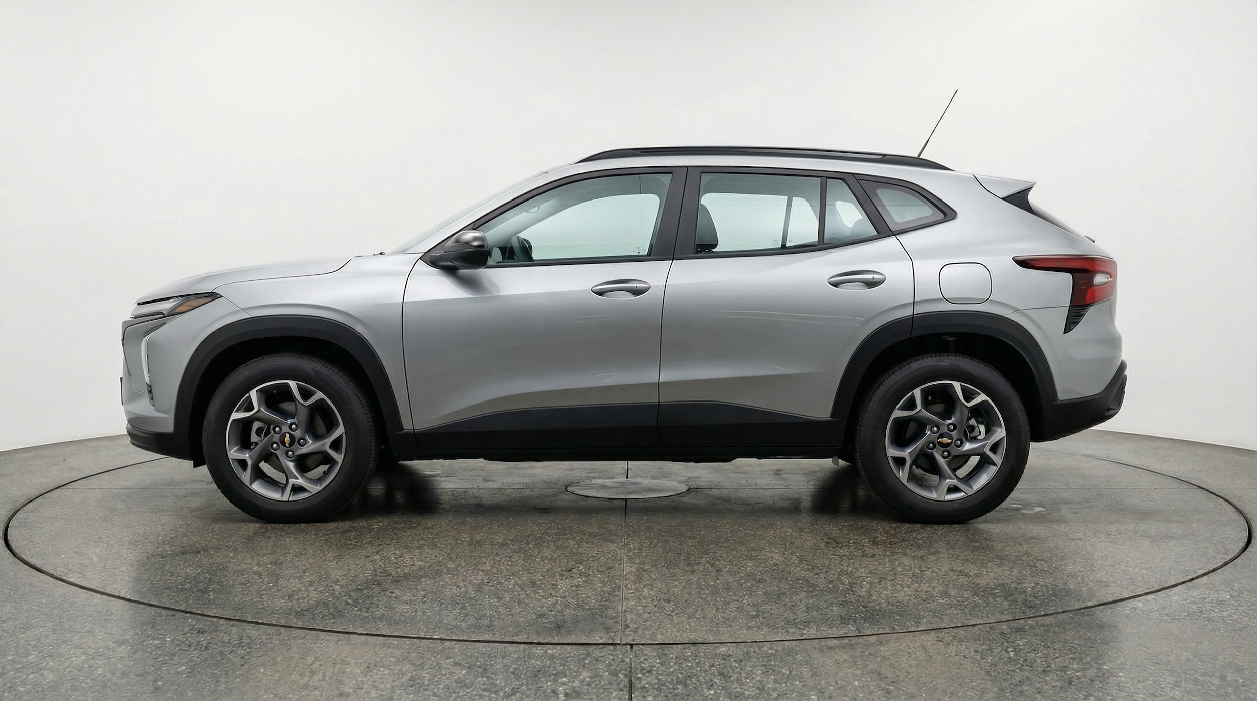 Thumbnail: 2025 Chevrolet Trax - 4