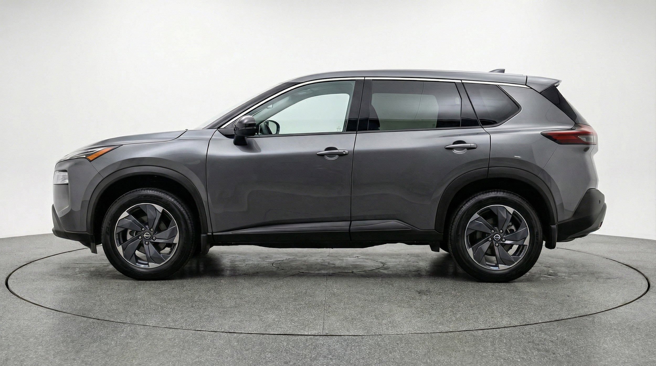Thumbnail: 2025 Nissan Rogue - 5