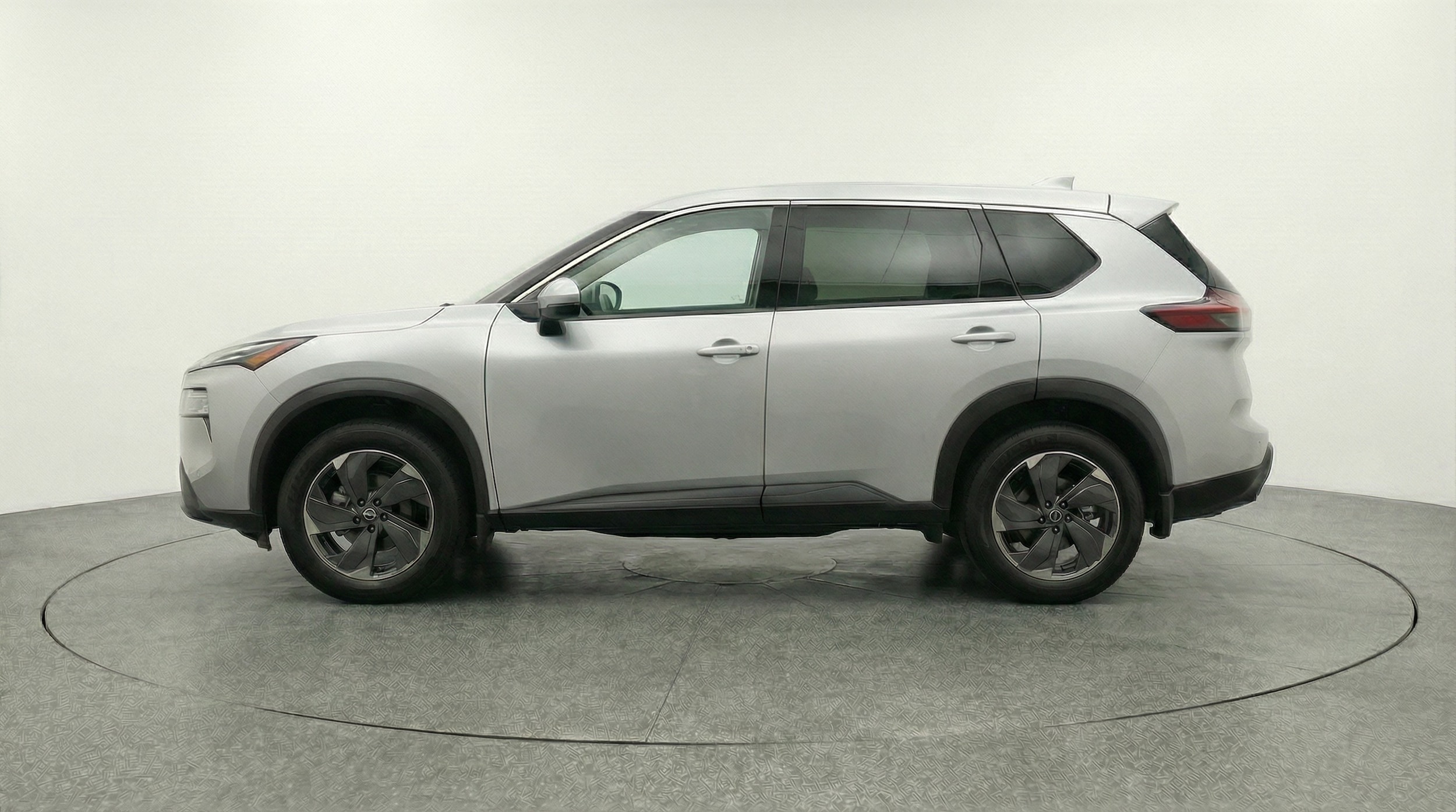 Thumbnail: 2025 Nissan Rogue - 4