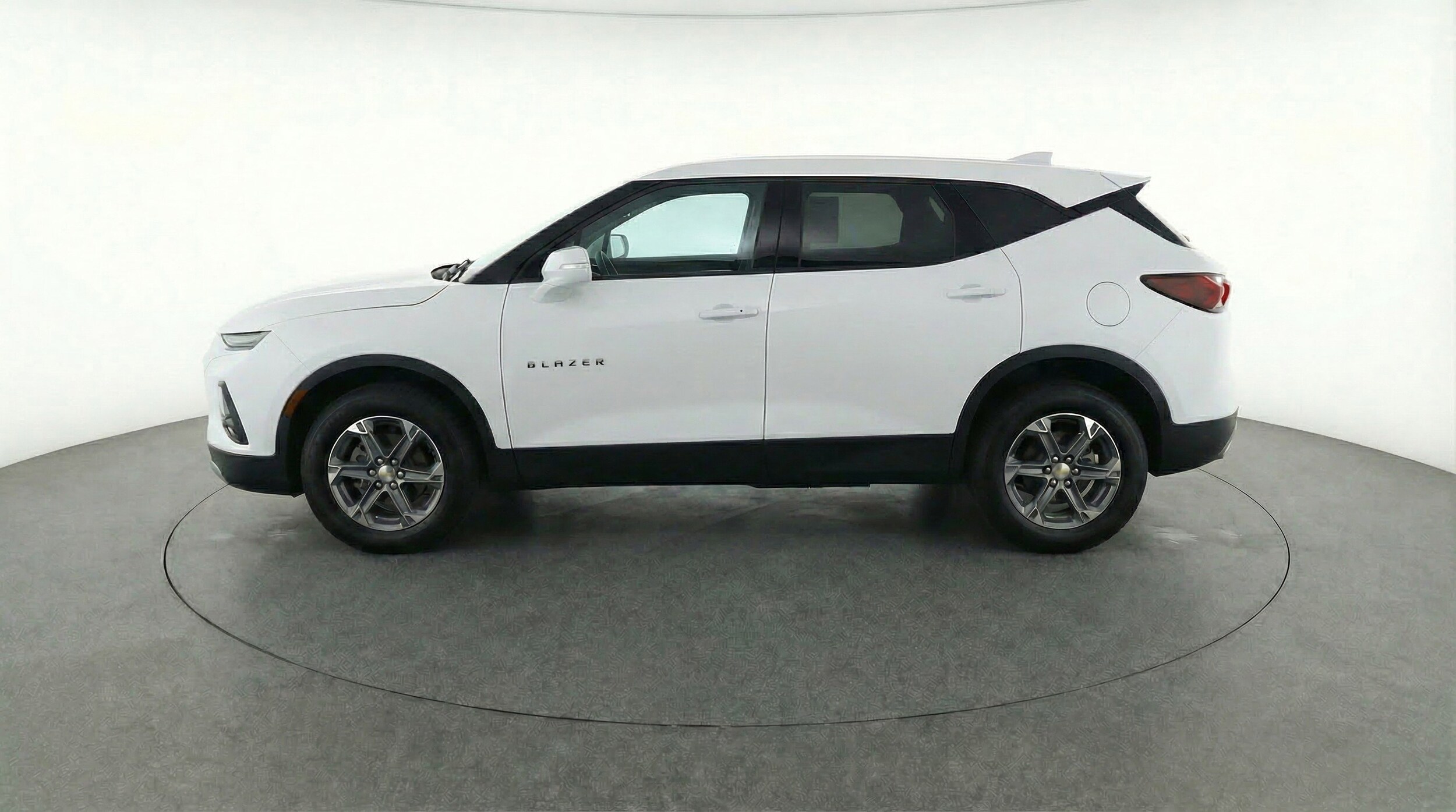 Thumbnail: 2025 Chevrolet Blazer - 5