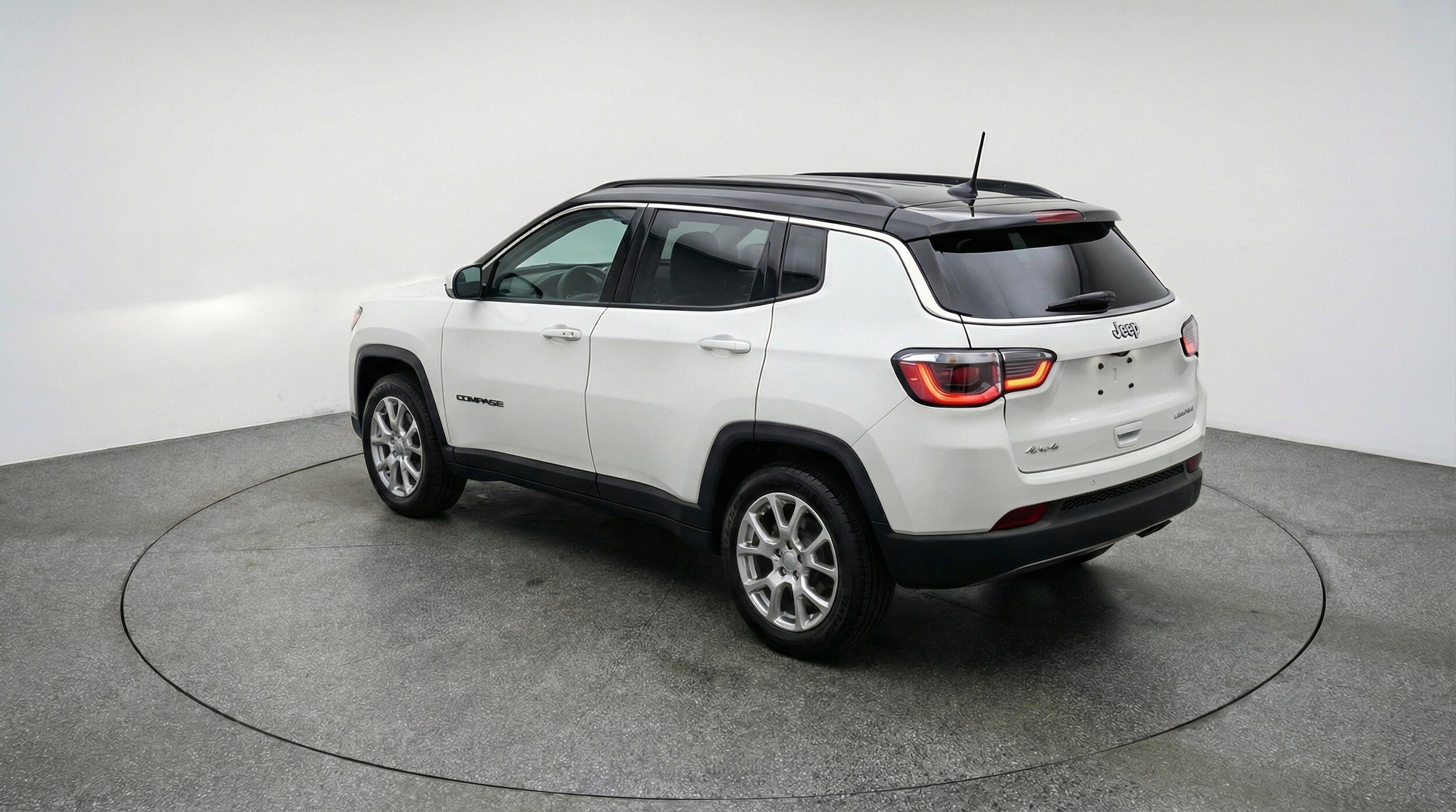 Thumbnail: 2025 Jeep Compass - 6