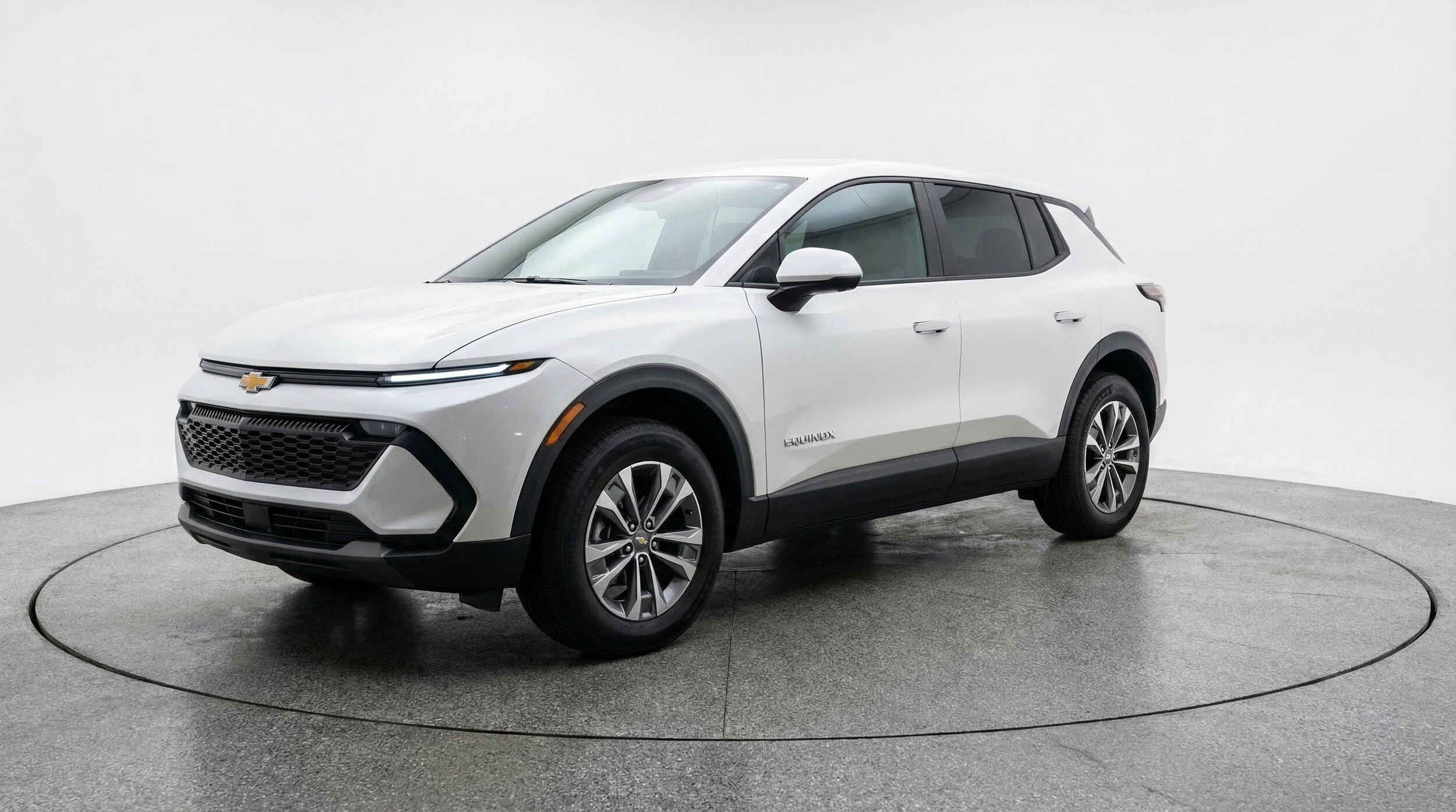 Thumbnail: 2025 Chevrolet Equinox - 3