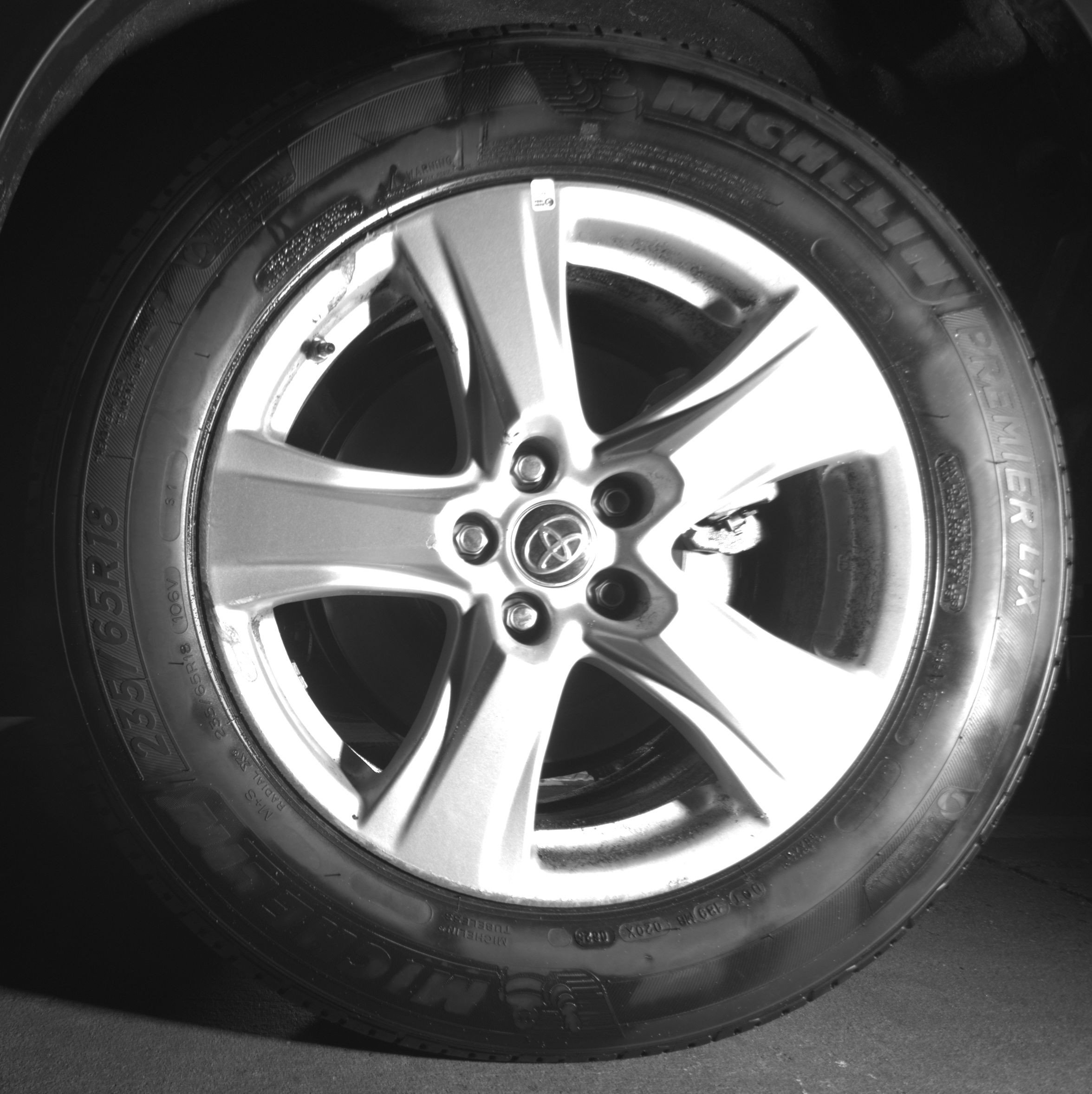 Thumbnail: 2025 Toyota Highlander - 14