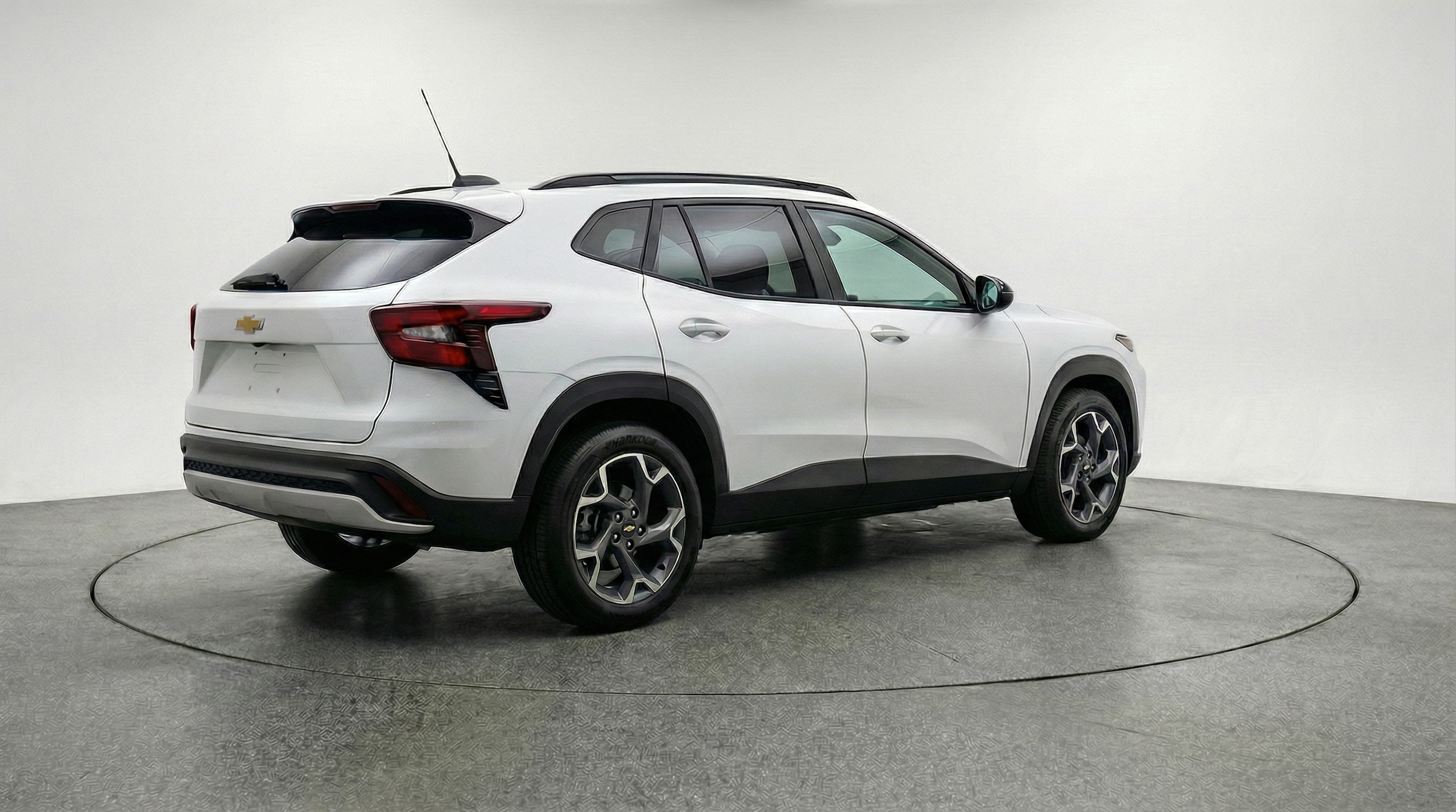 Thumbnail: 2025 Chevrolet Trax - 7