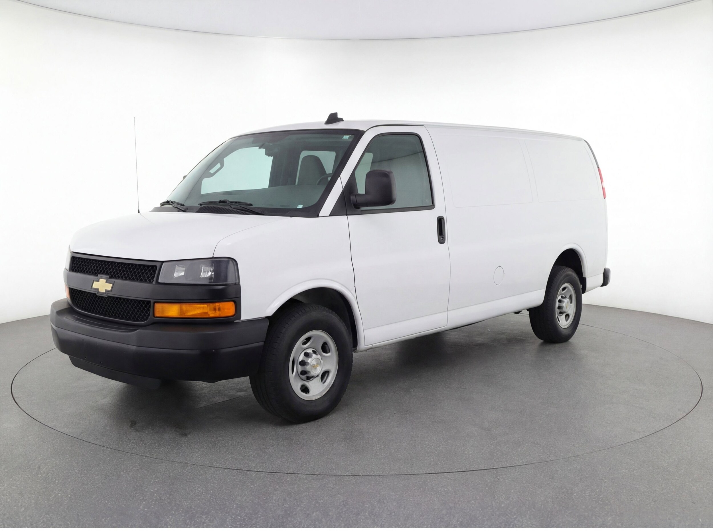 Thumbnail: 2025 Chevrolet Express - 3
