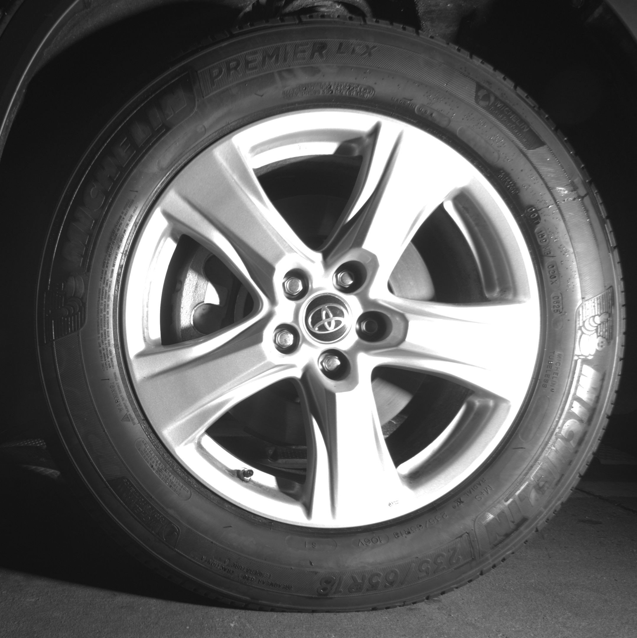 Thumbnail: 2025 Toyota Highlander - 12