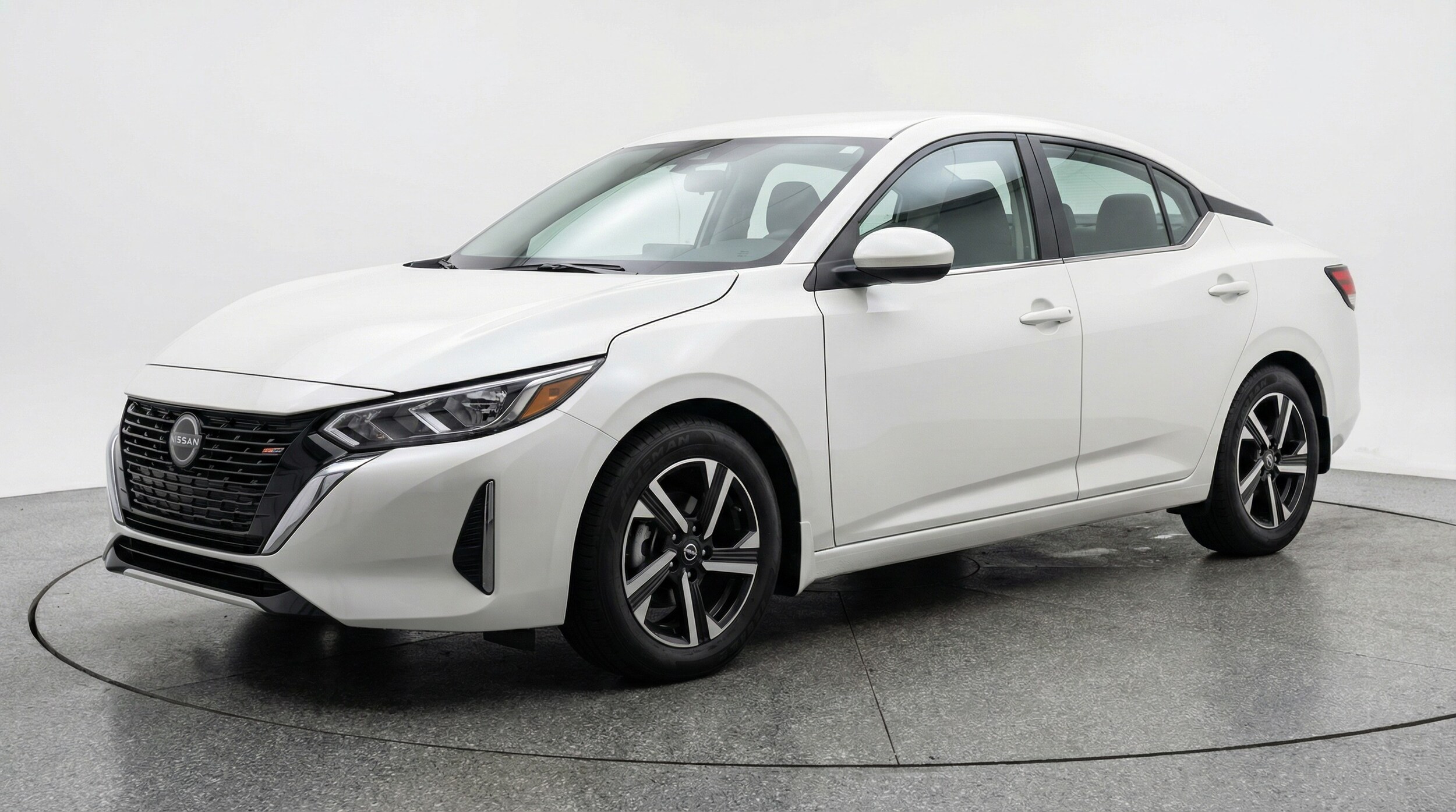 Thumbnail: 2025 Nissan Sentra - 3