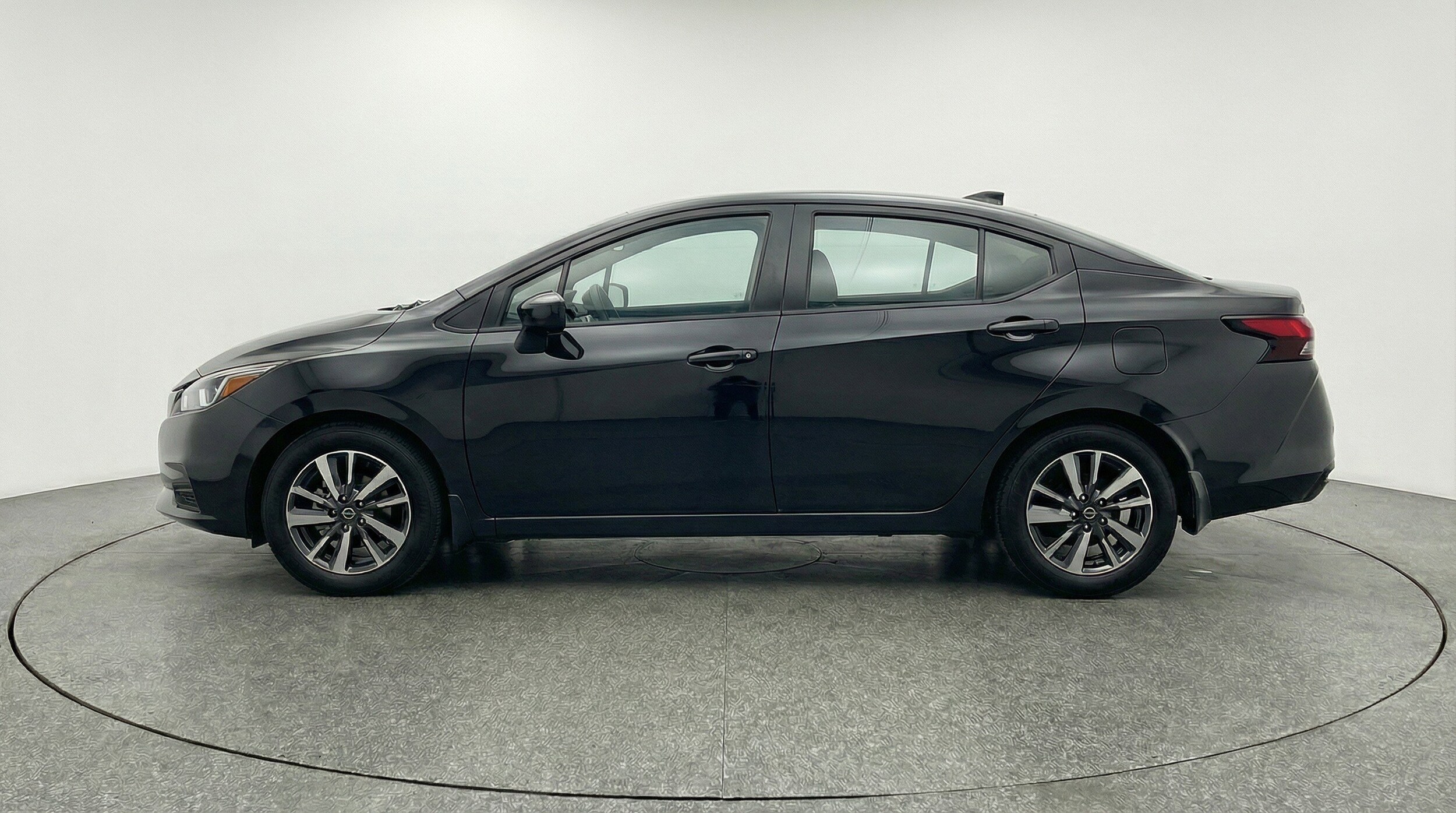 Thumbnail: 2025 Nissan Versa - 5