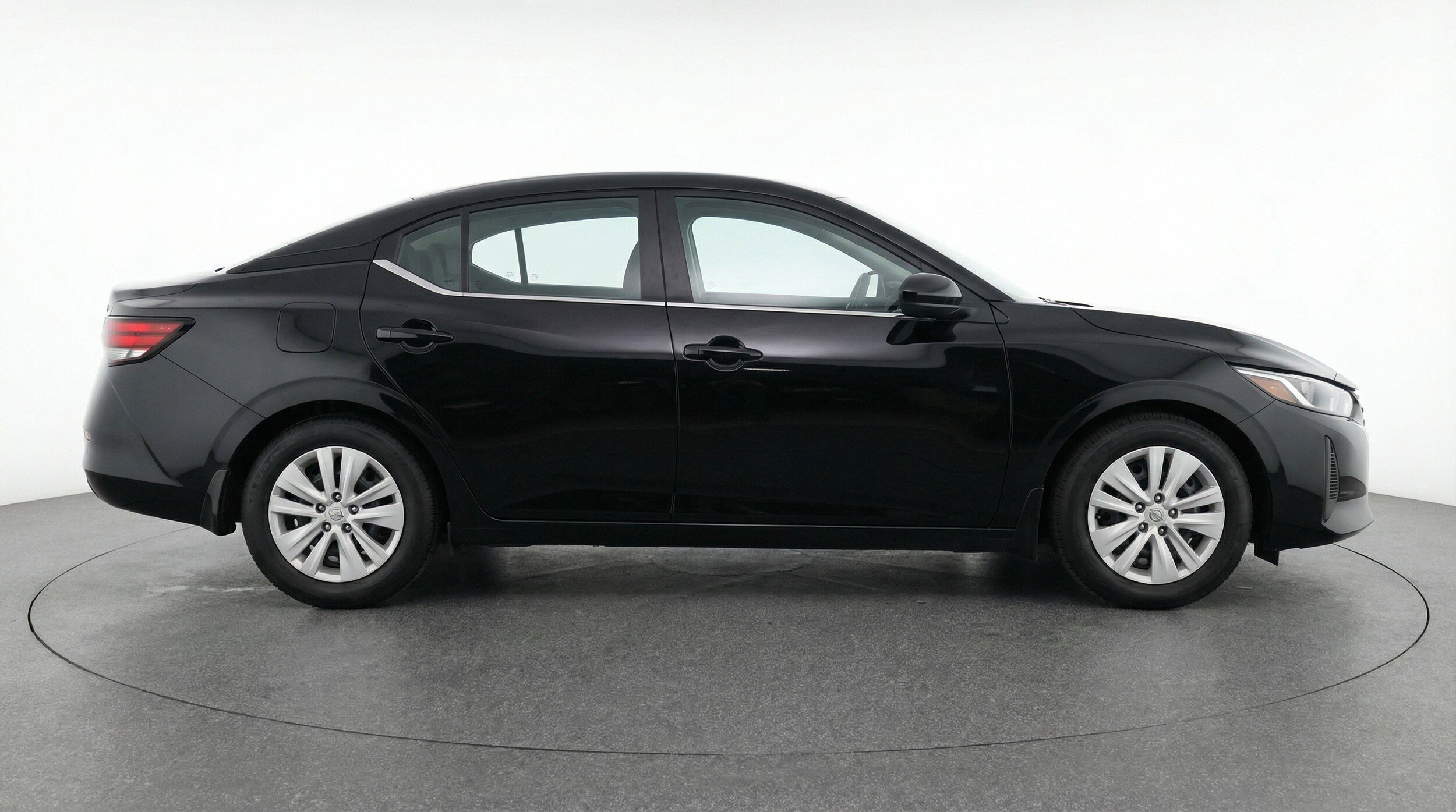 Thumbnail: 2025 Nissan Sentra - 11