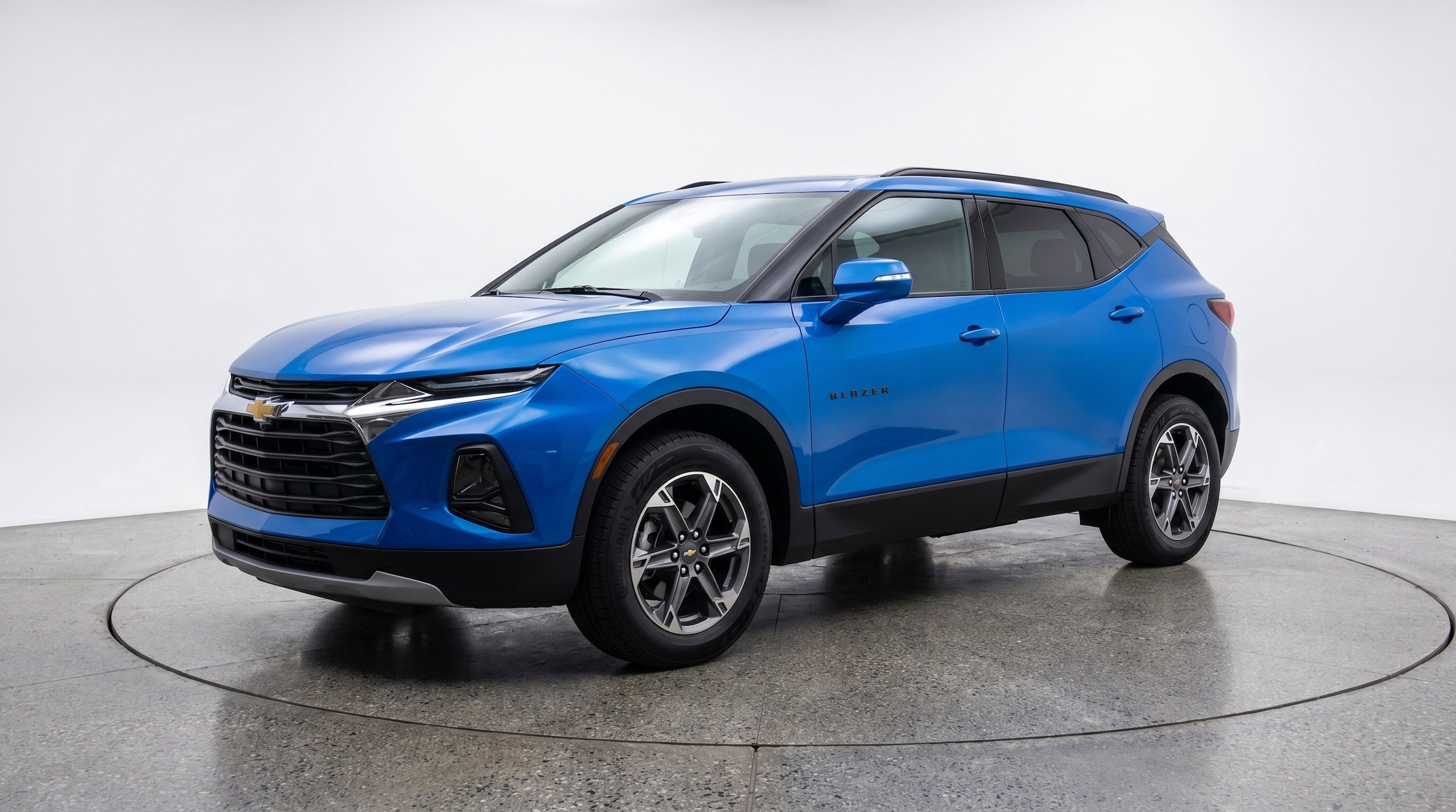 Thumbnail: 2025 Chevrolet Blazer - 3