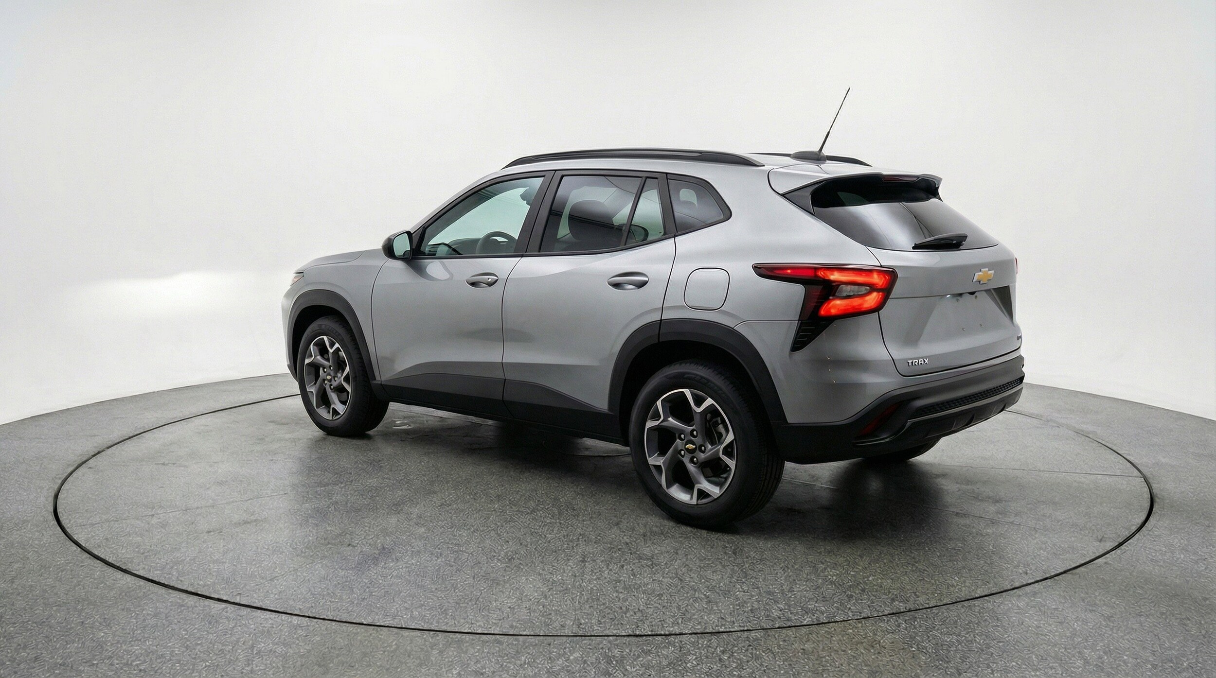 Thumbnail: 2025 Chevrolet Trax - 6