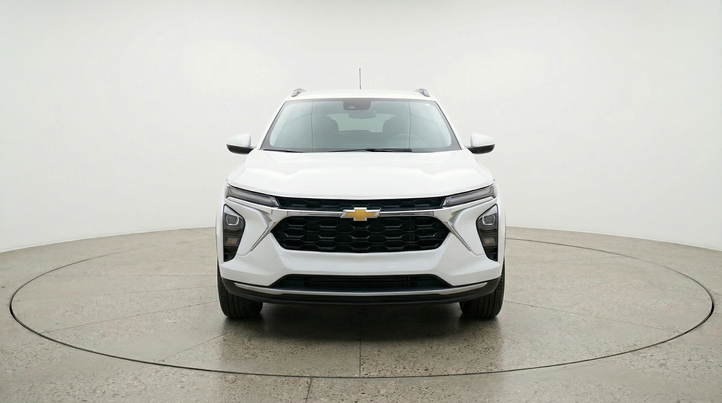 Thumbnail: 2025 Chevrolet Trax - 2