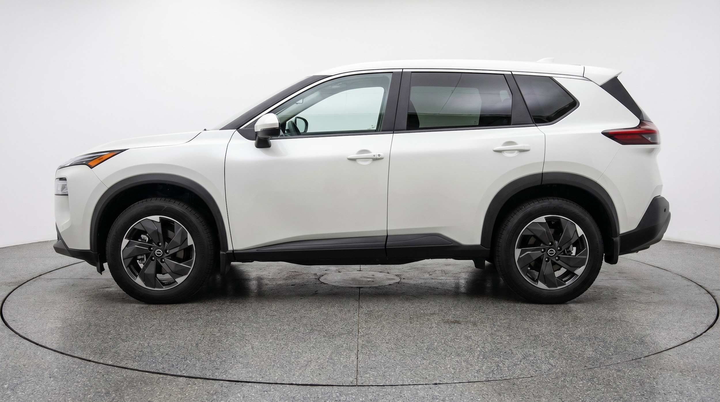 Thumbnail: 2025 Nissan Rogue - 5