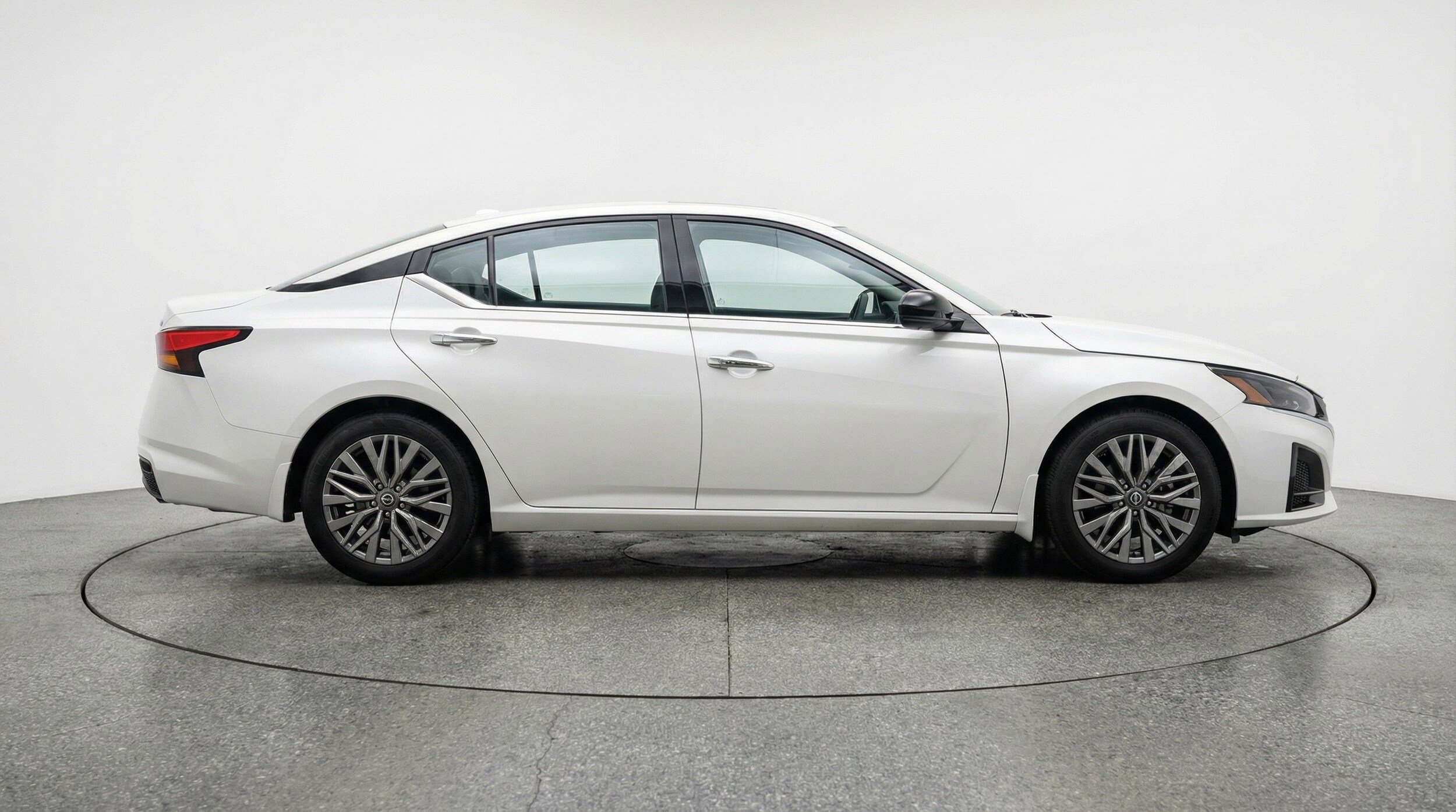 Thumbnail: 2025 Nissan Altima - 11