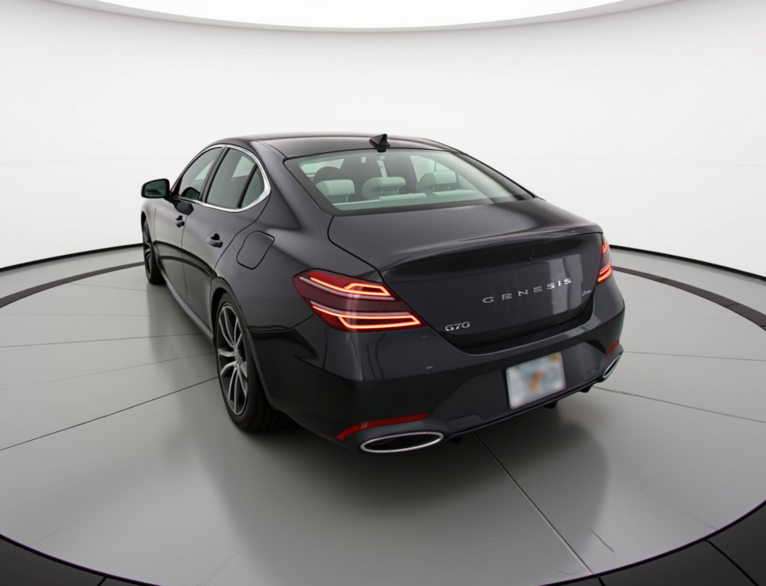 Thumbnail: 2025 Genesis G70 - 6