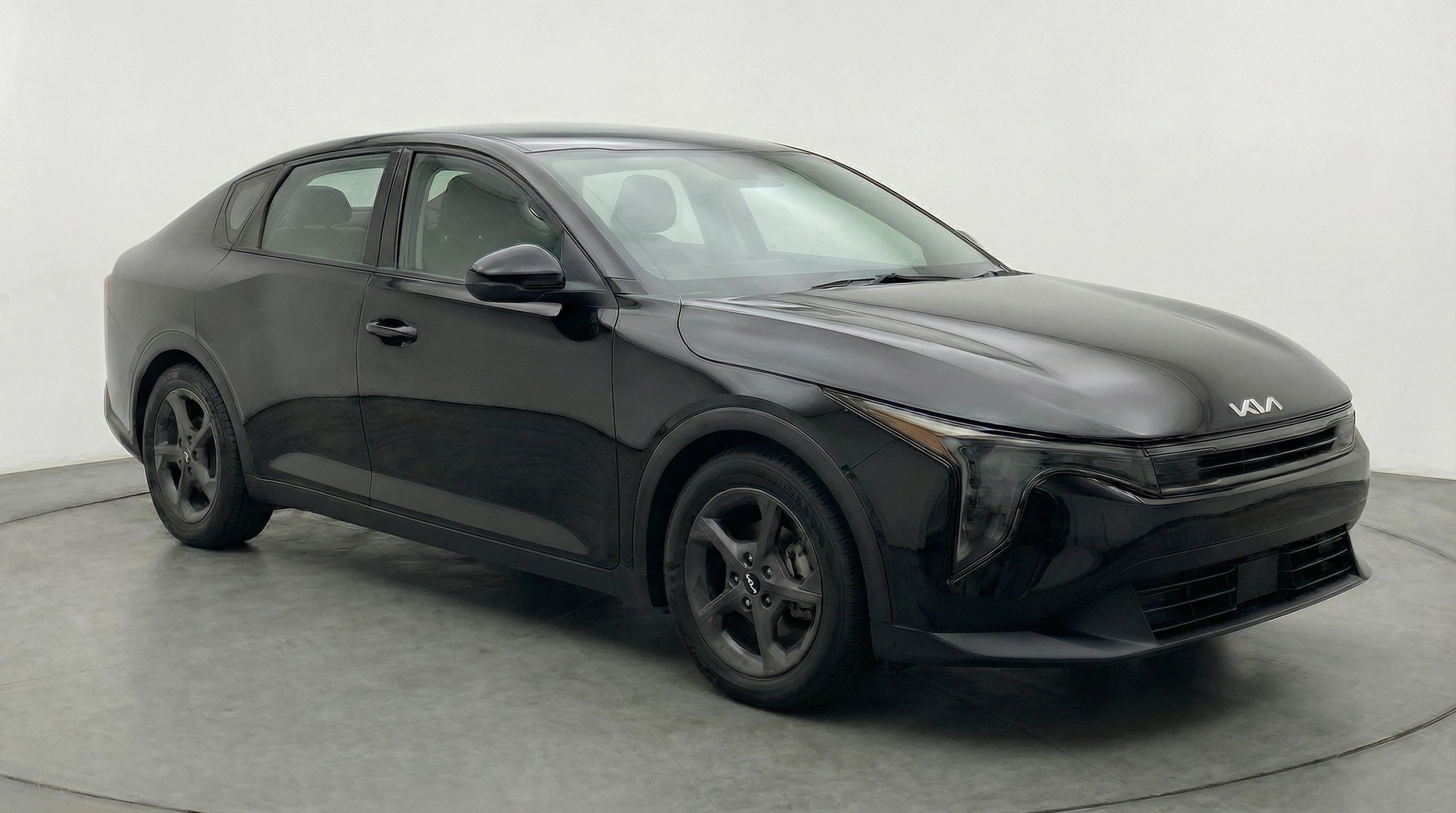 Thumbnail: 2025 Kia K4 - 1