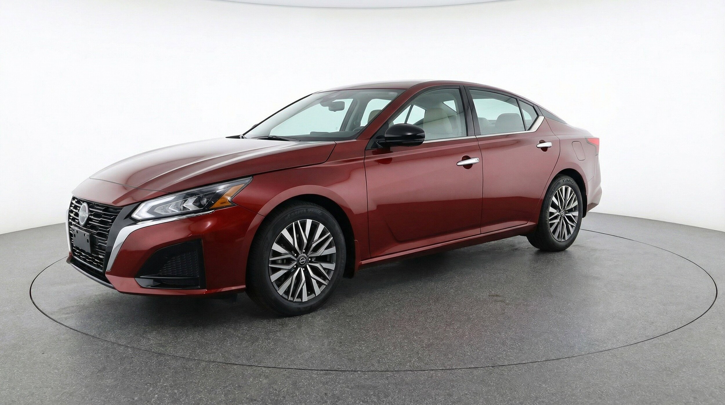 Thumbnail: 2025 Nissan Altima - 3